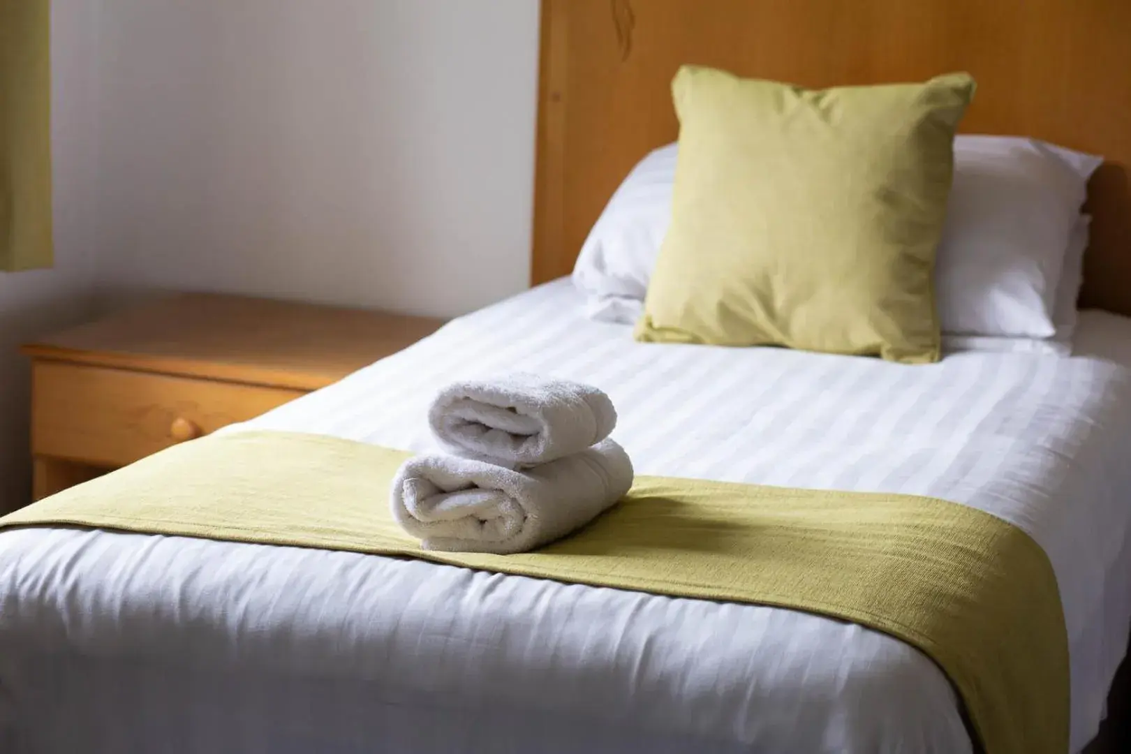 Family Room with Bathroom in Penrhos Park Family Room with Bathroom in Penrhos Park