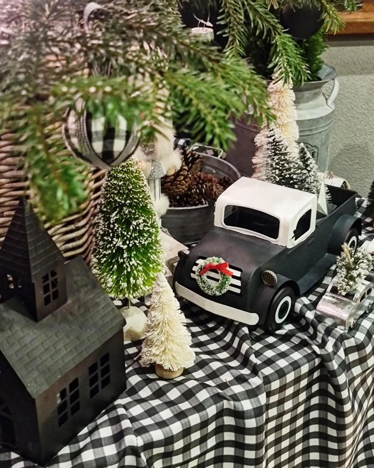 Property building in Silverton -sauna,jacuzzi,mini siłownia,bar sezonowy, przyjazny rodzinom