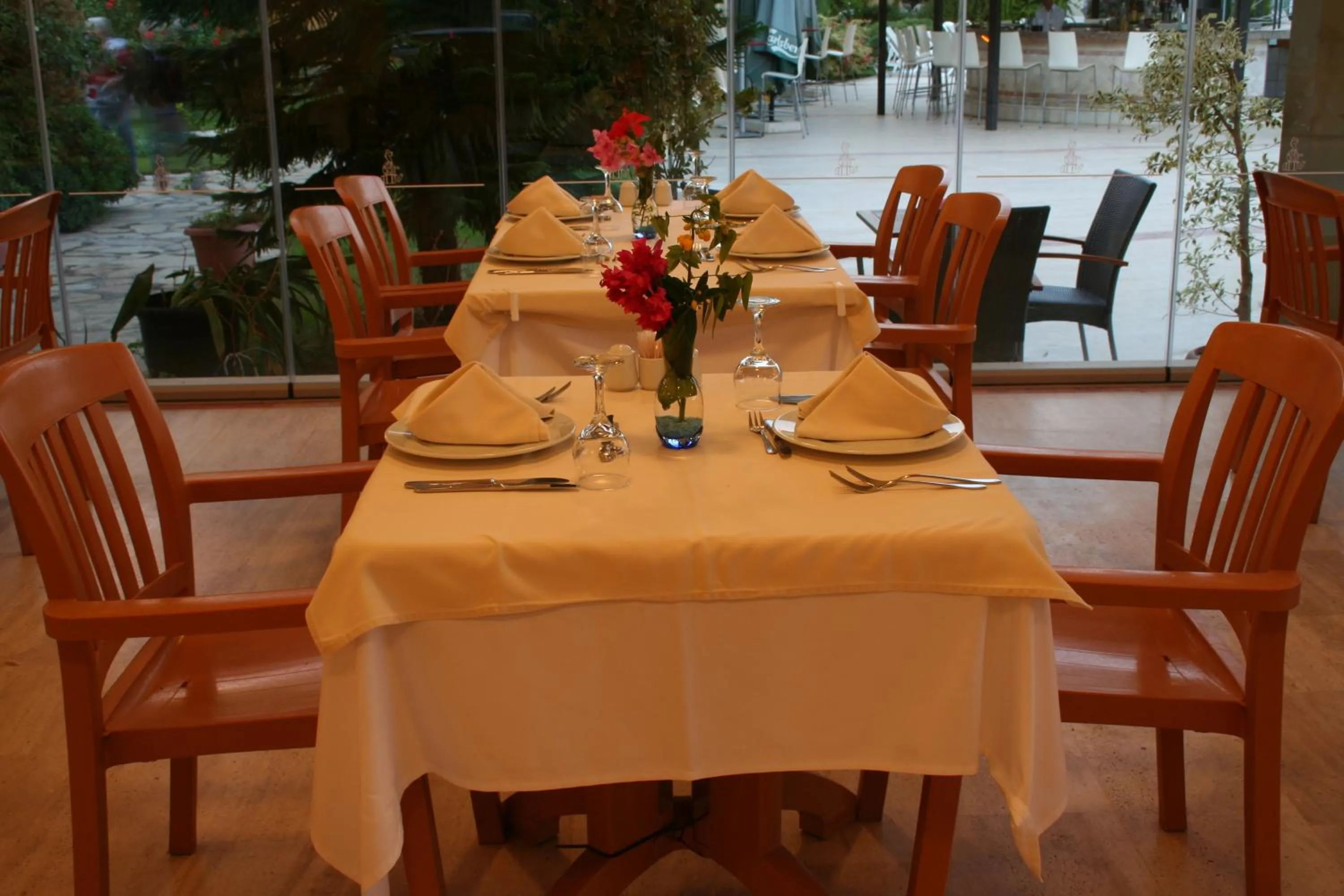 Restaurant/places to eat in Club Alla Turca