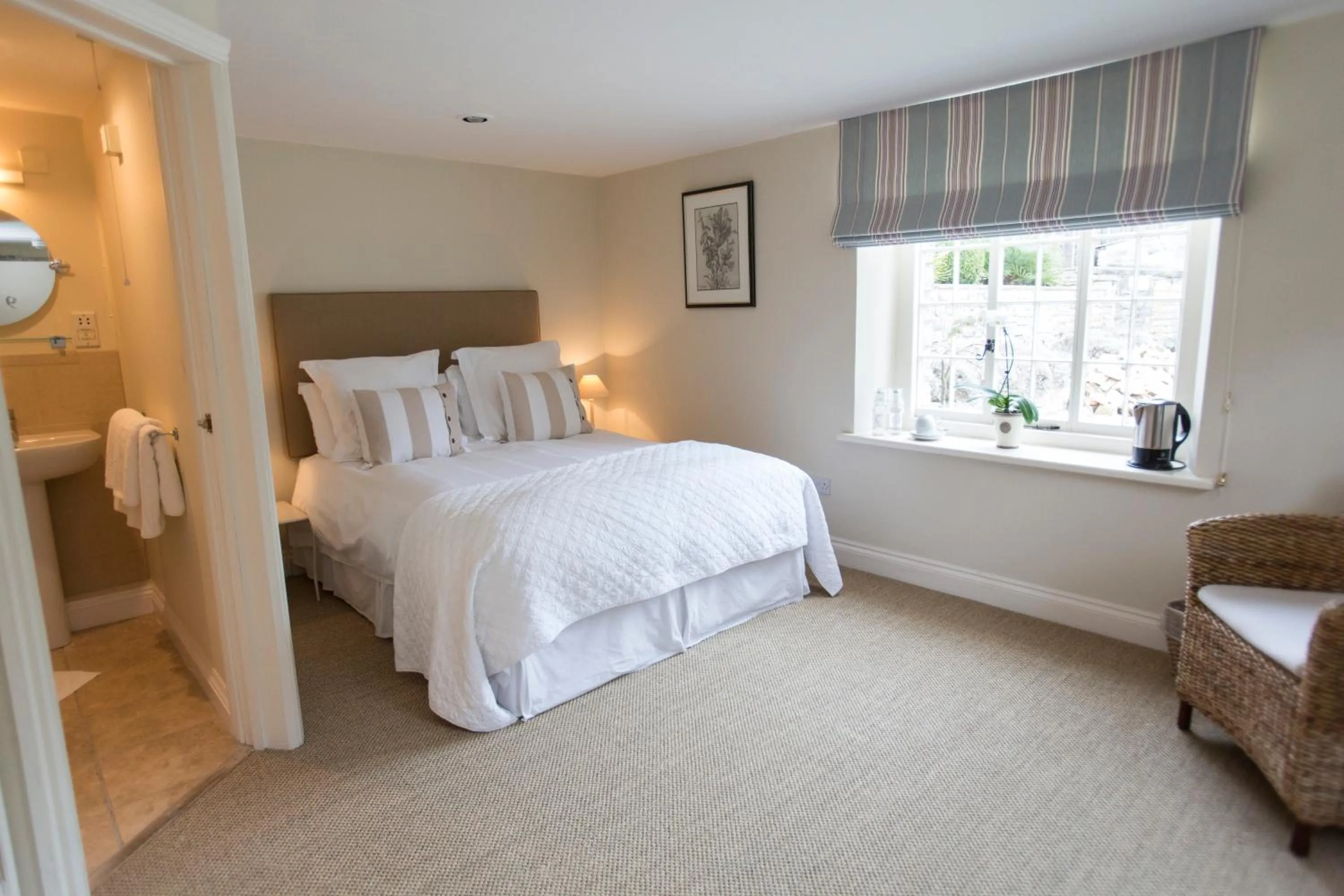 Bed in Devonshire Arms