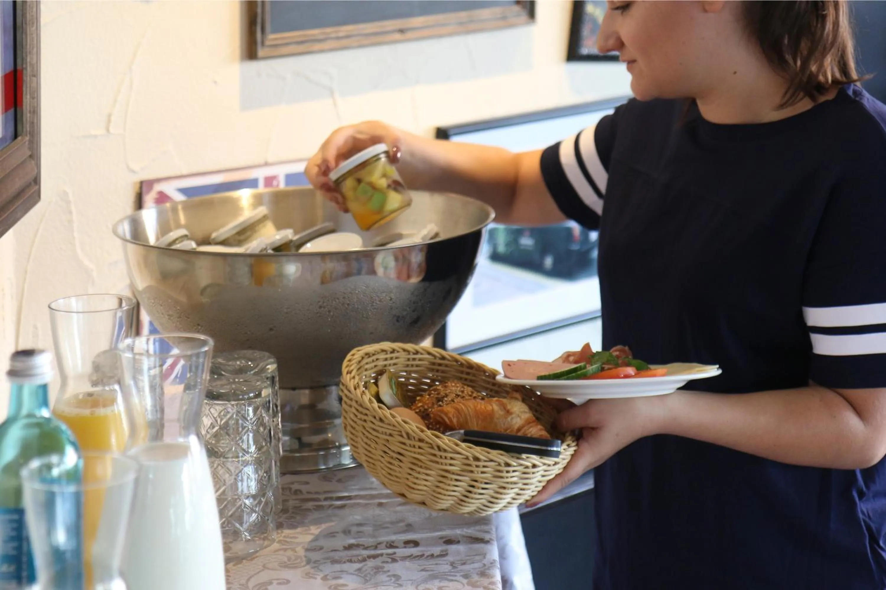 Breakfast in smartel at The Unbrexit