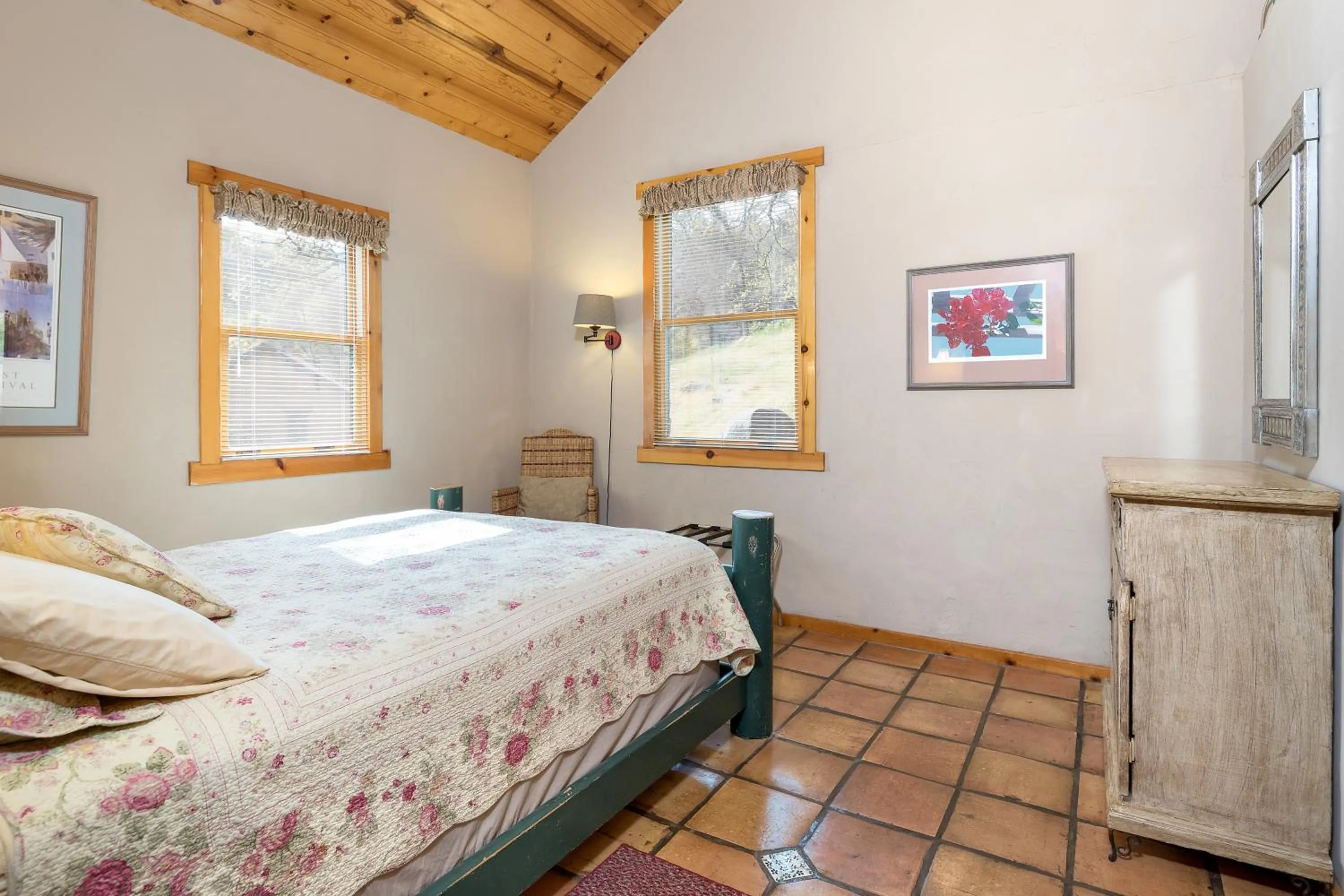Bedroom in Homestead Cottages