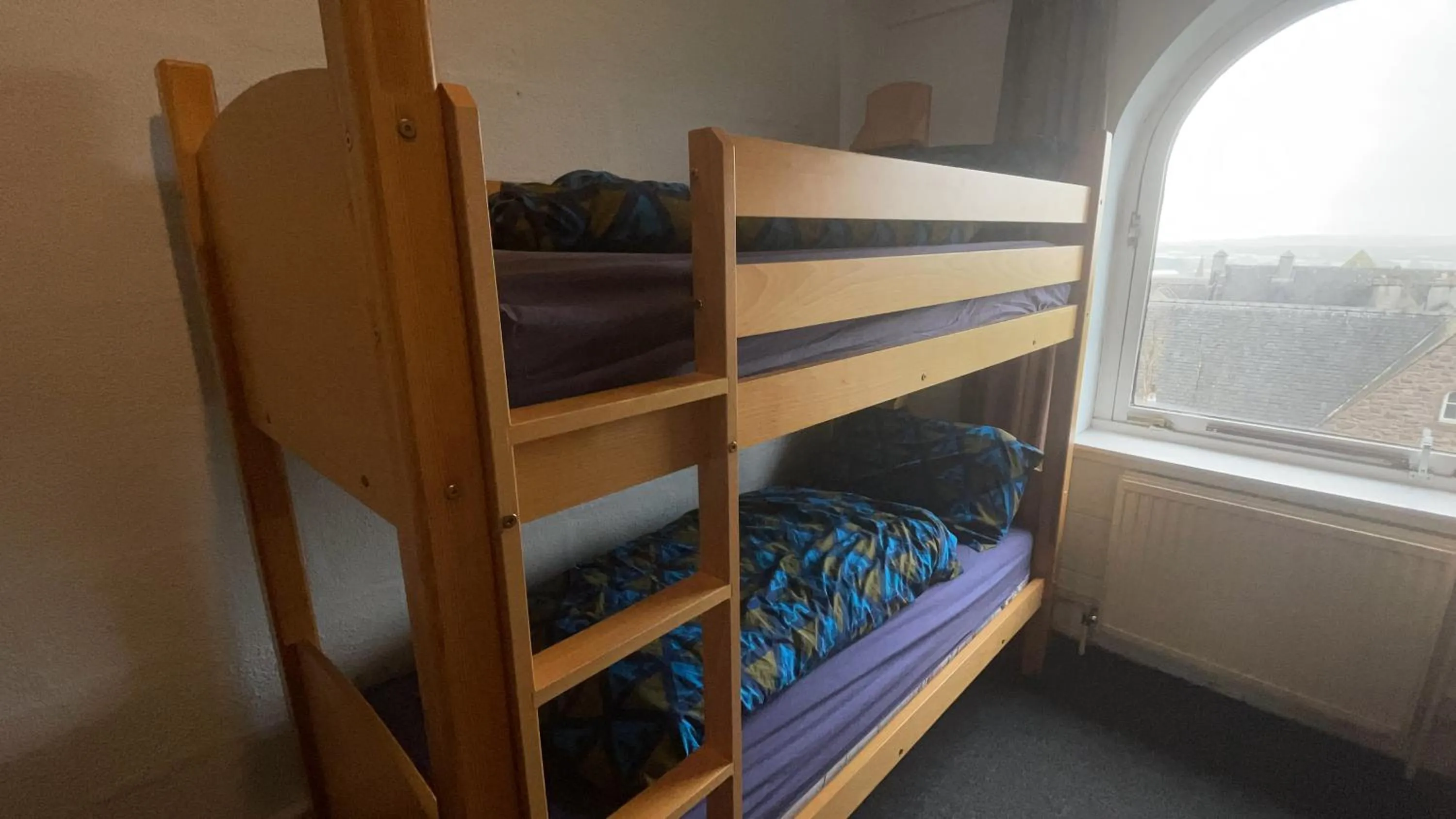 bunk bed, Bed in Stirling Youth Hostel