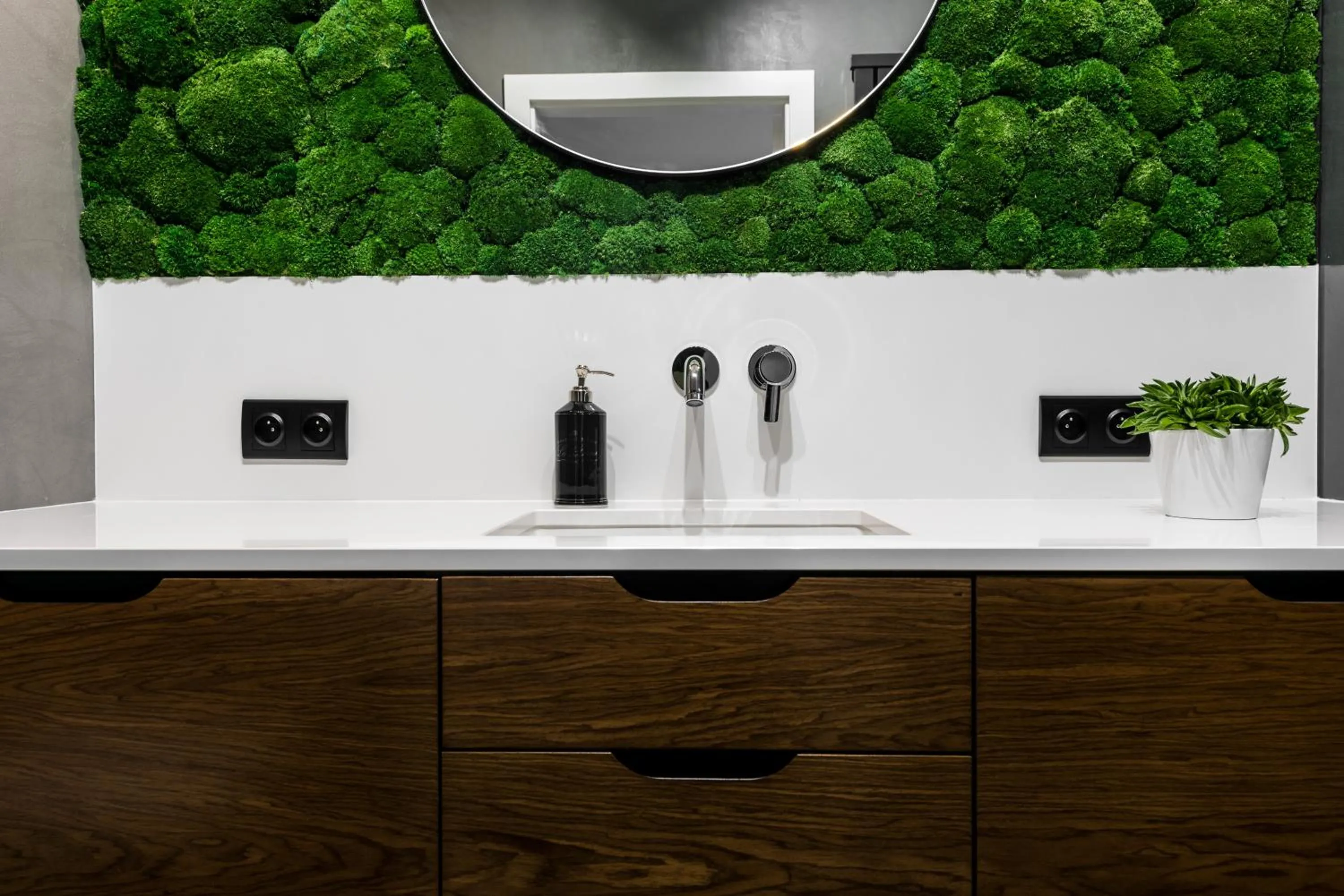 Bathroom in Moss Apartment