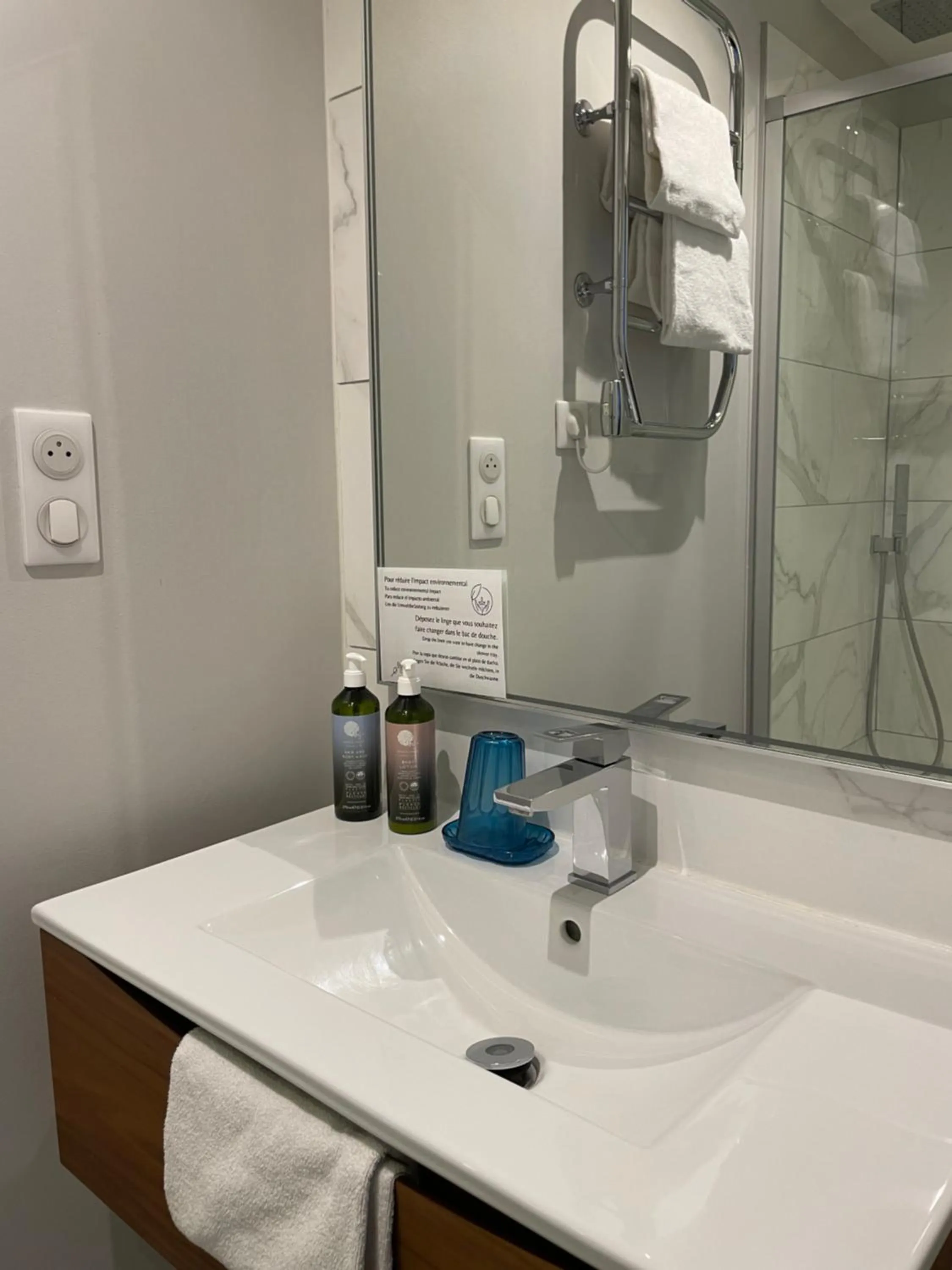 Bathroom in Apparts de l'Oncle Louis