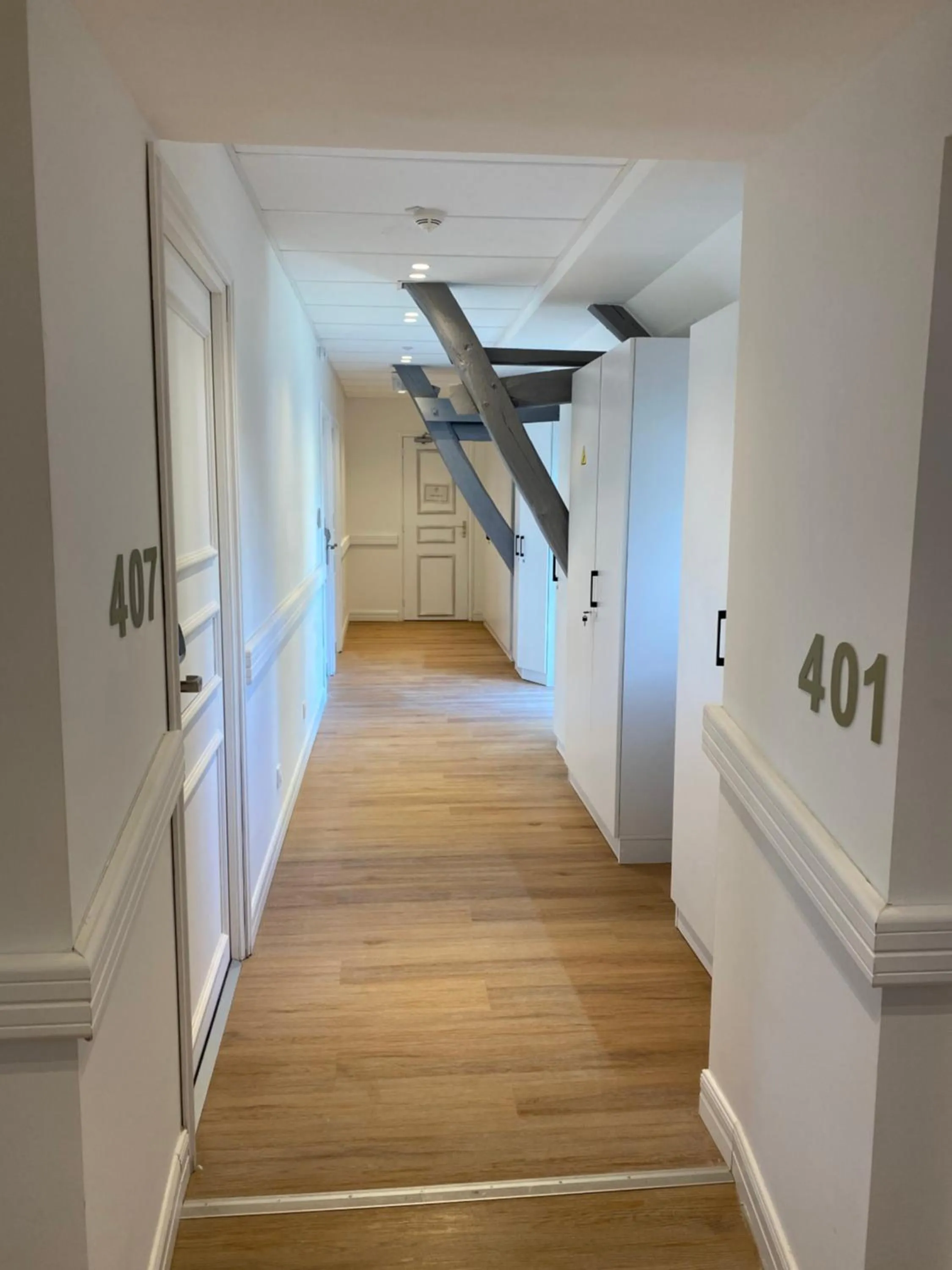 Property building in La Clef des Châteaux