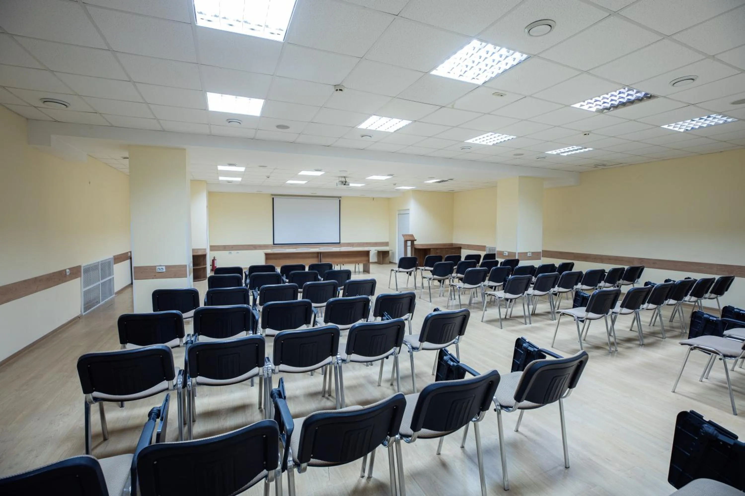 Meeting/conference room in Hotel Mir