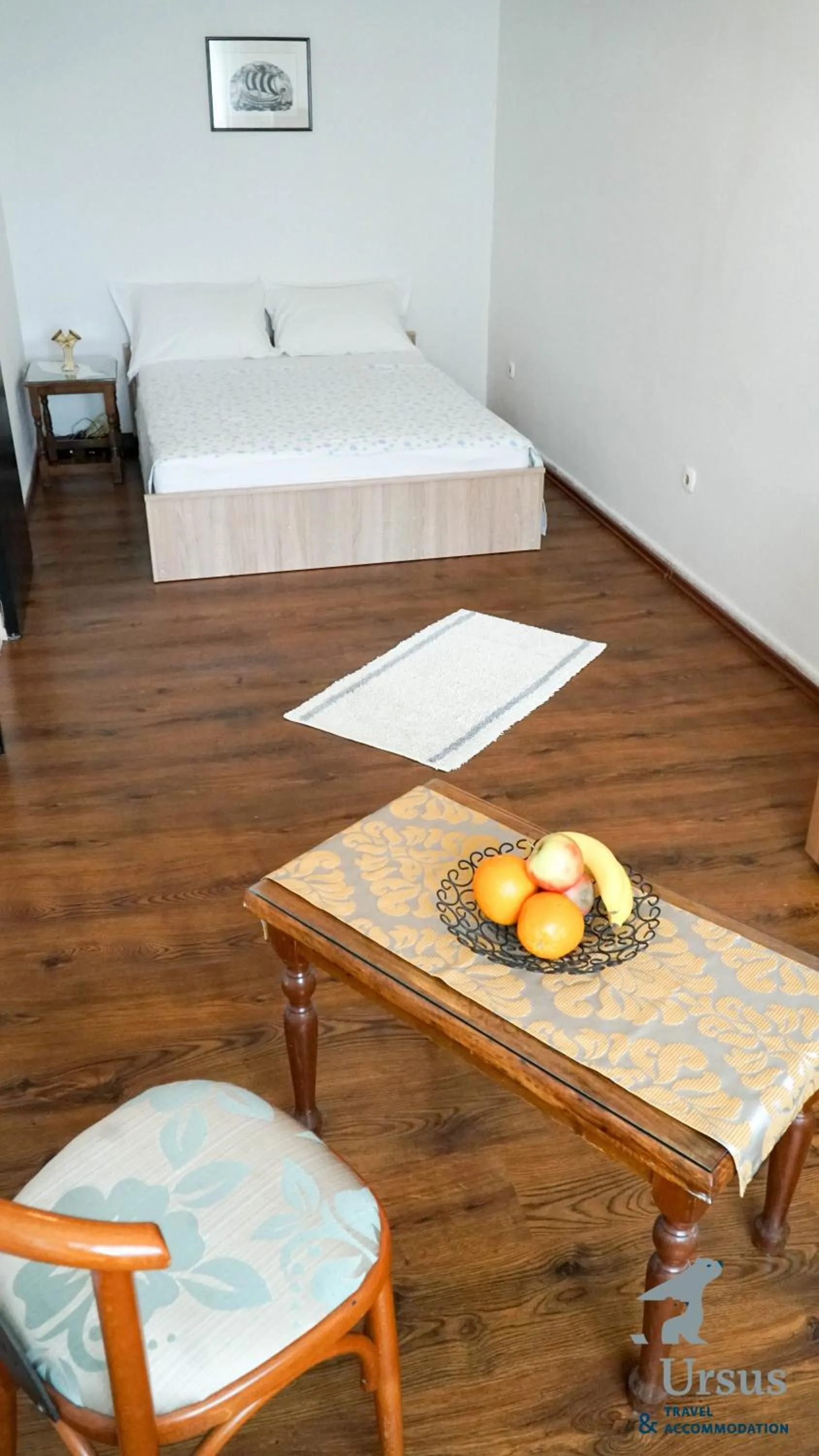 Bedroom, Bed in Duplex Apartment Tinel