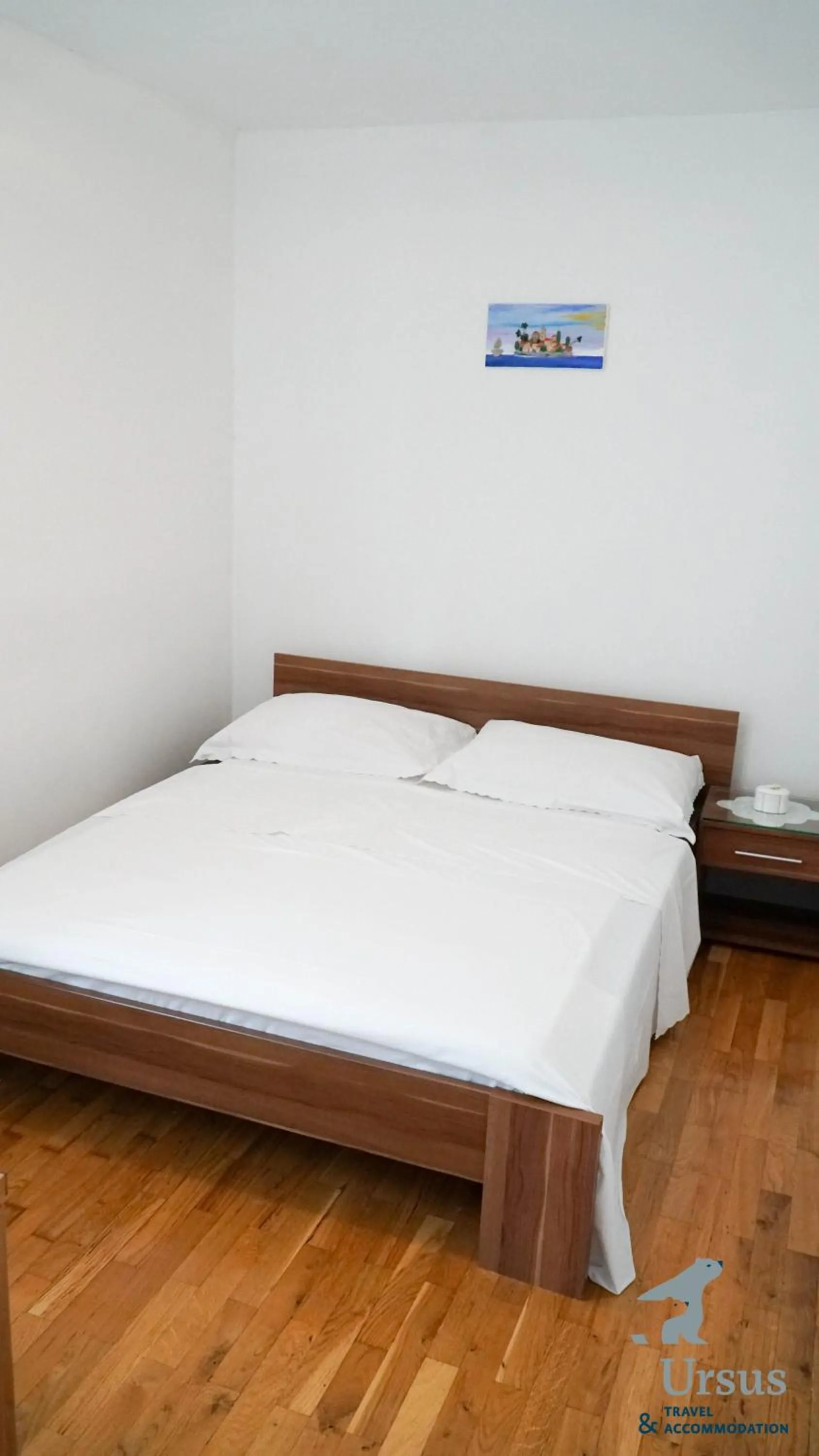 Bedroom, Bed in Duplex Apartment Tinel