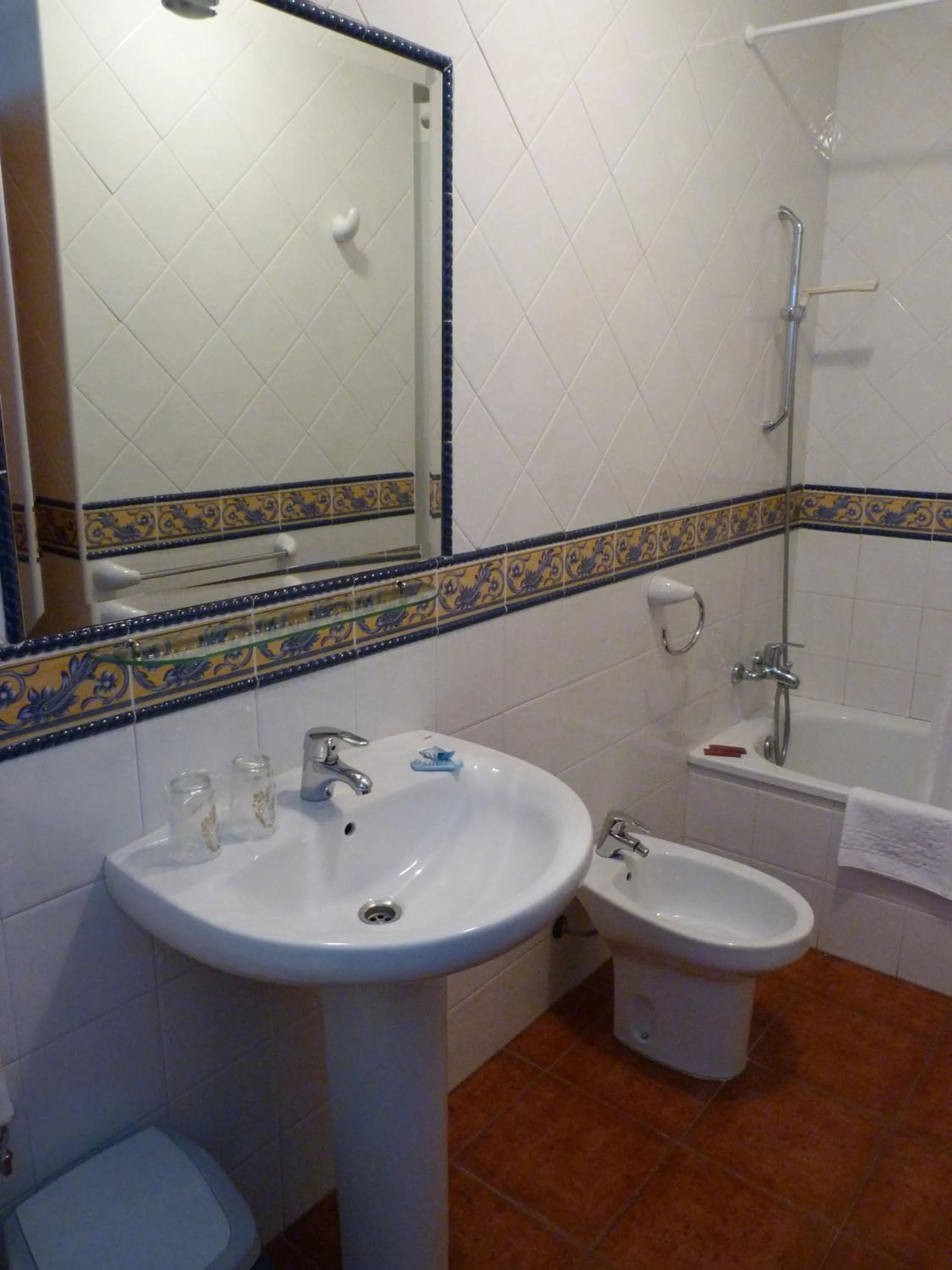 Bathroom in Hotel Mestas