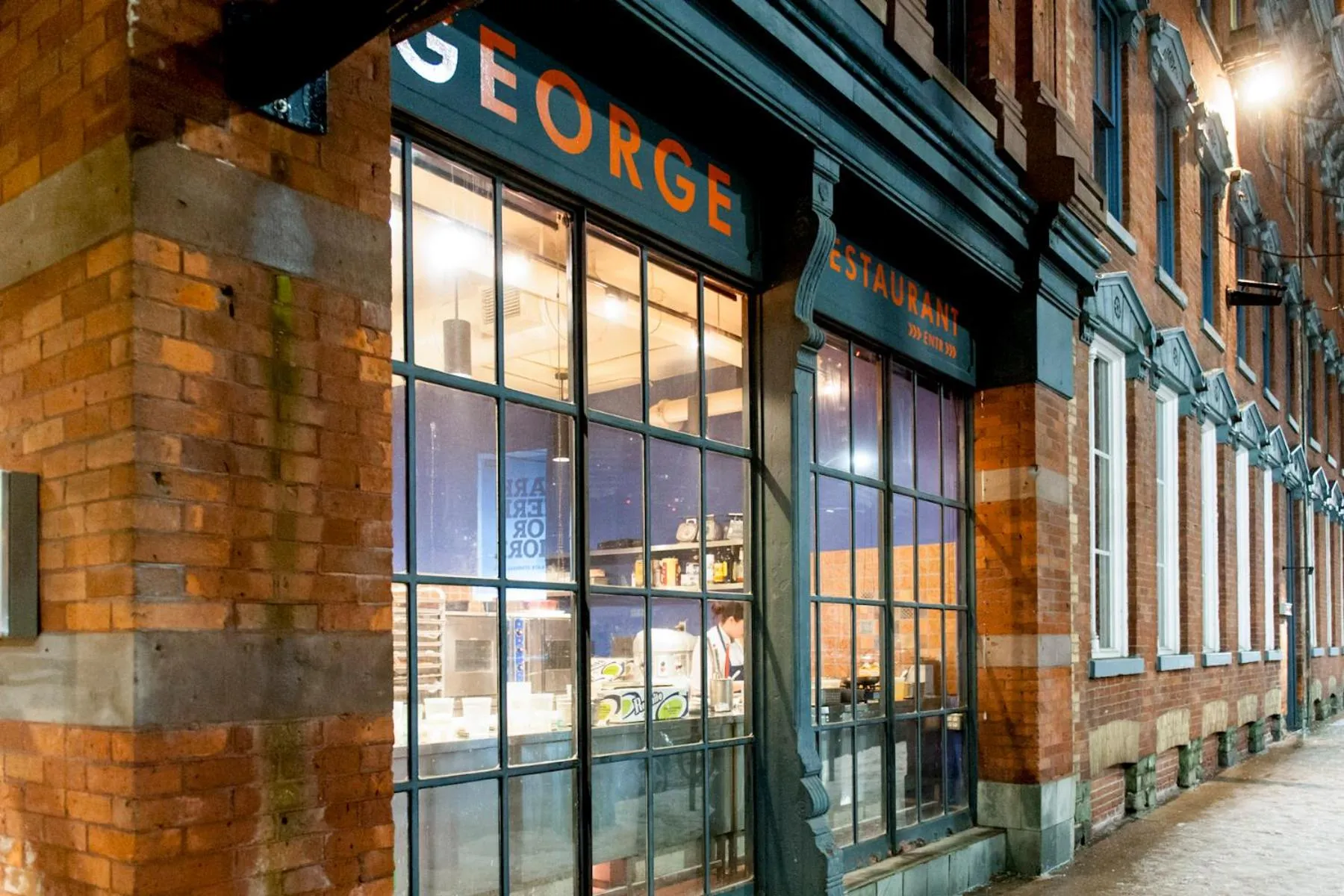 Restaurant/places to eat in The Ivy at Verity