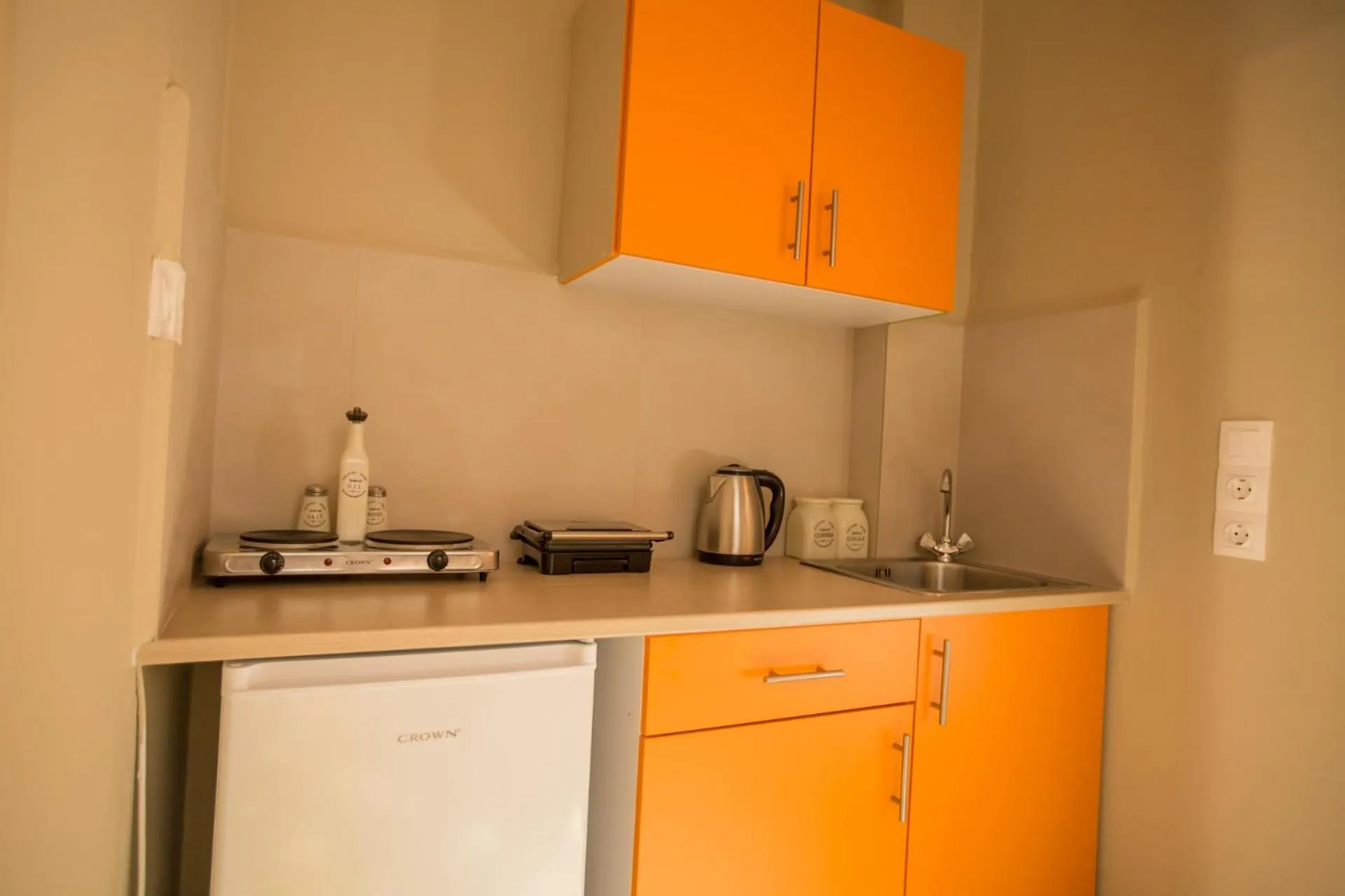 Kitchen or kitchenette in Ilaeira rooms