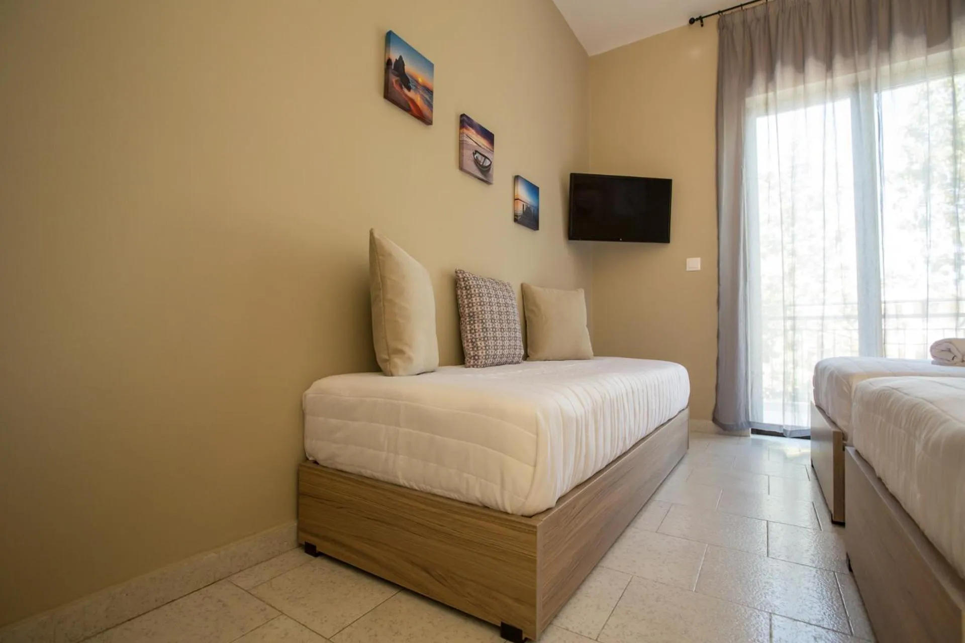 Living room in Ilaeira rooms