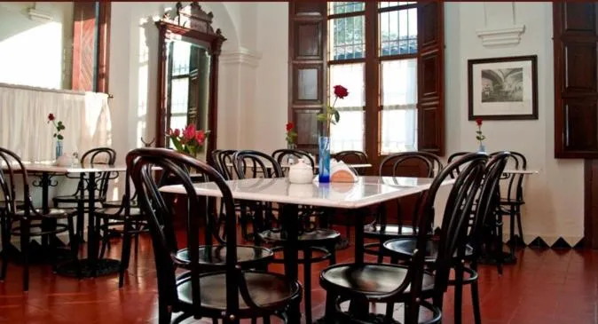 Restaurant/places to eat in Meson del Alferez Coatepec