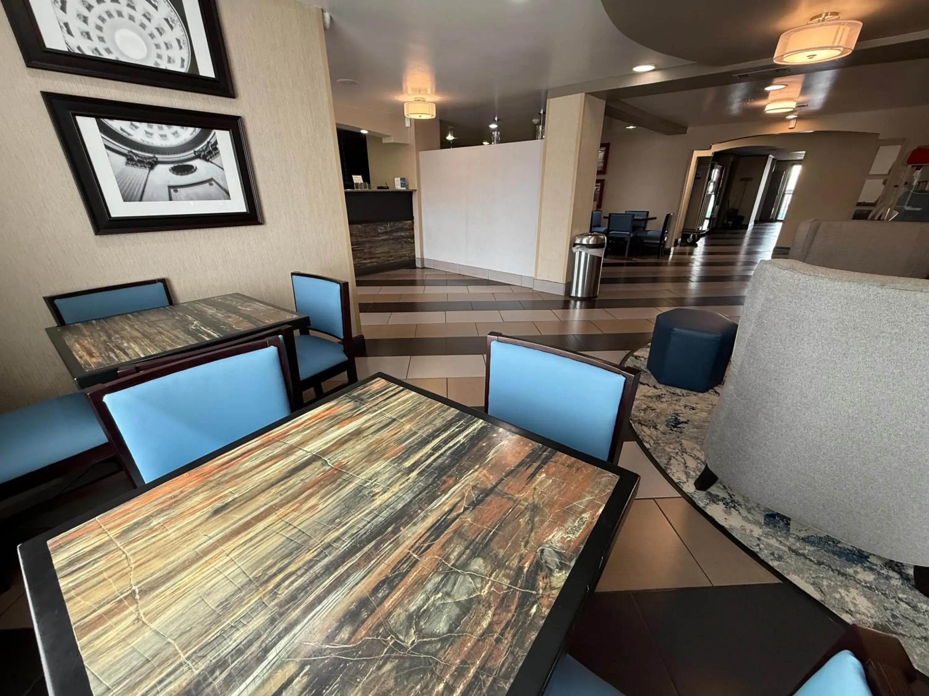 Lobby or reception in Best Western Plus Jackson Downtown Coliseum Lobby or reception in Best Western Plus Jackson Downtown Coliseum