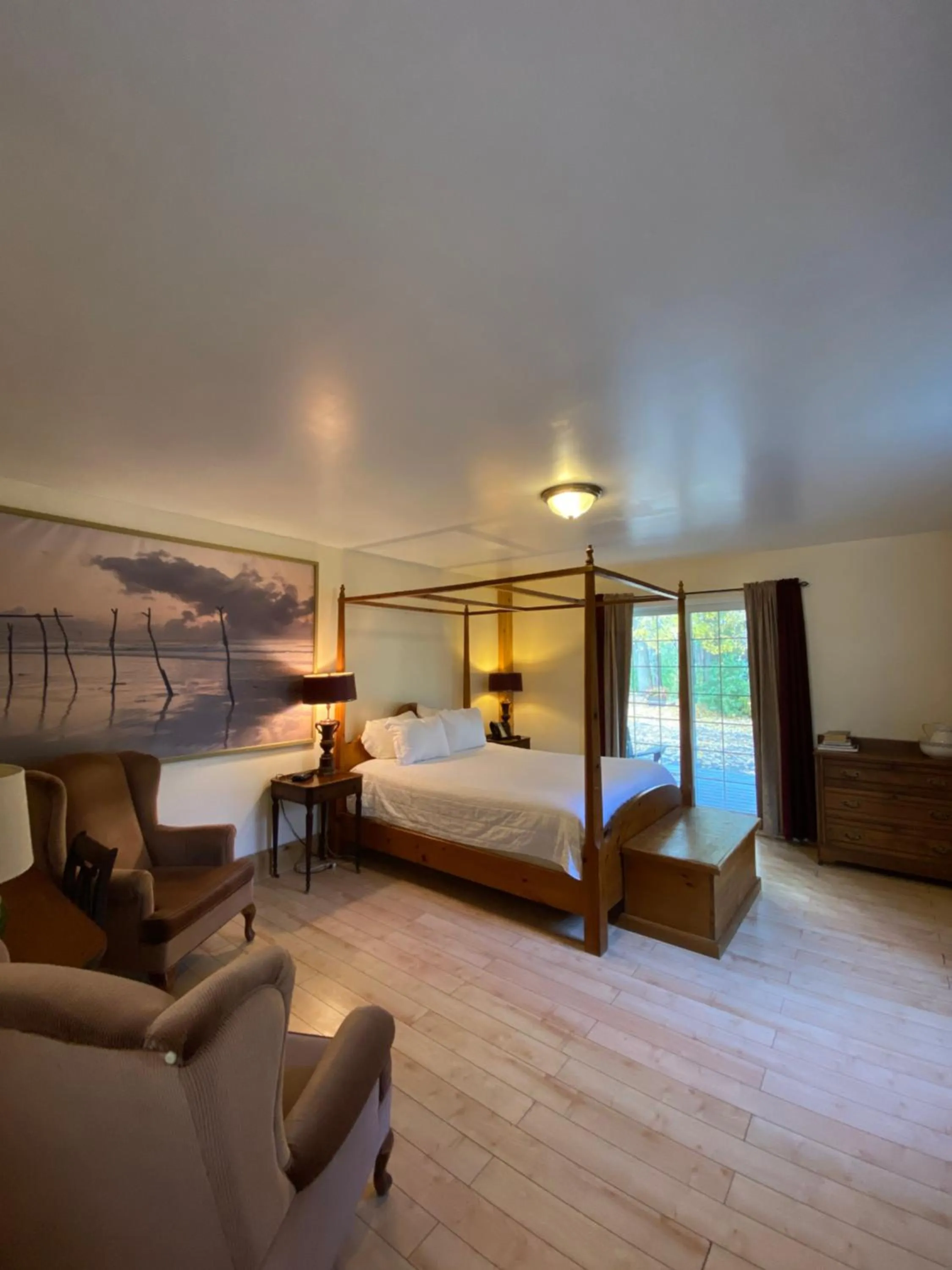 Bed in Timber House Resort