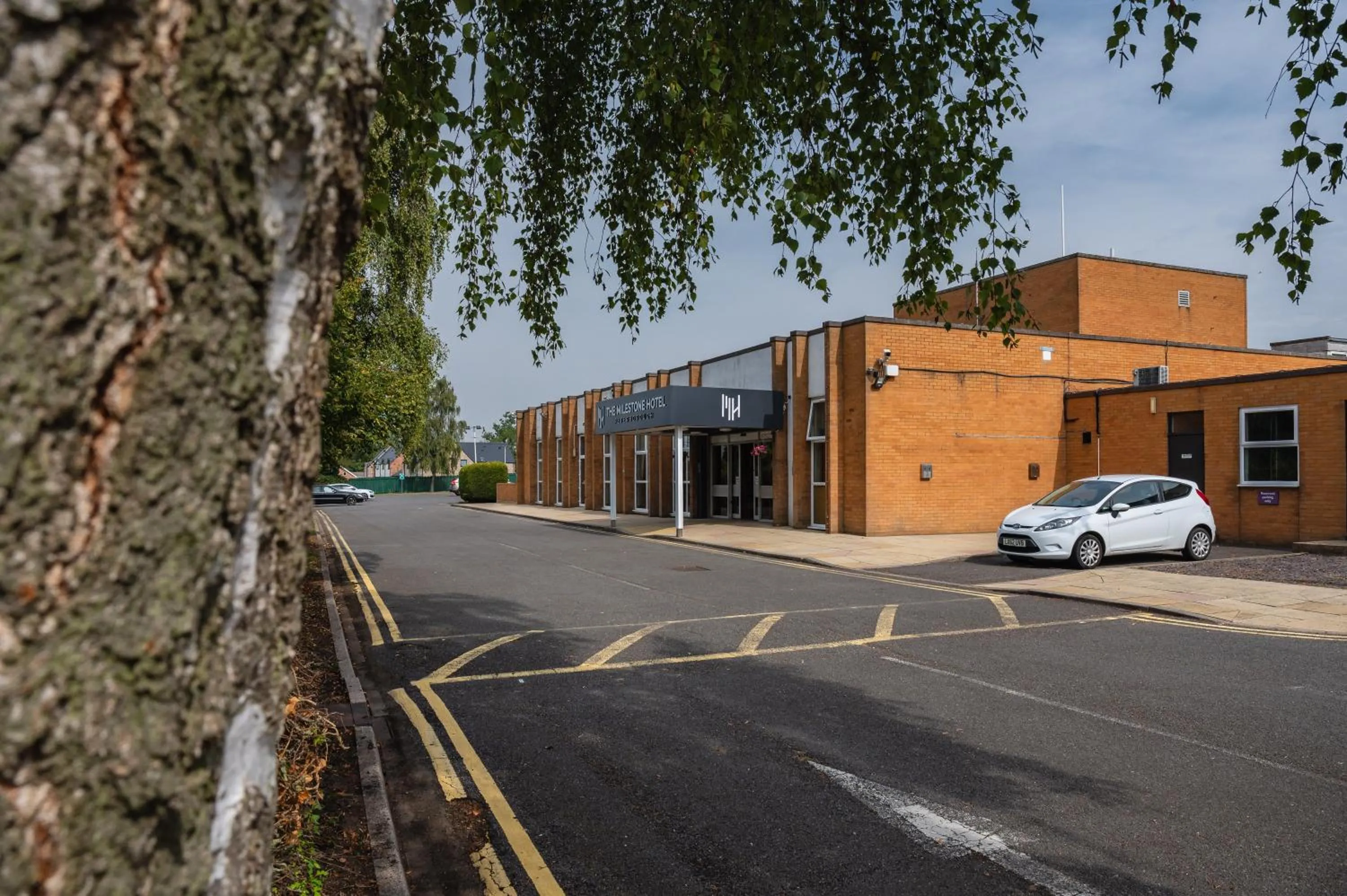 Property building in Milestone Peterborough Hotel A1M, Sure Hotel Collection by Best Western