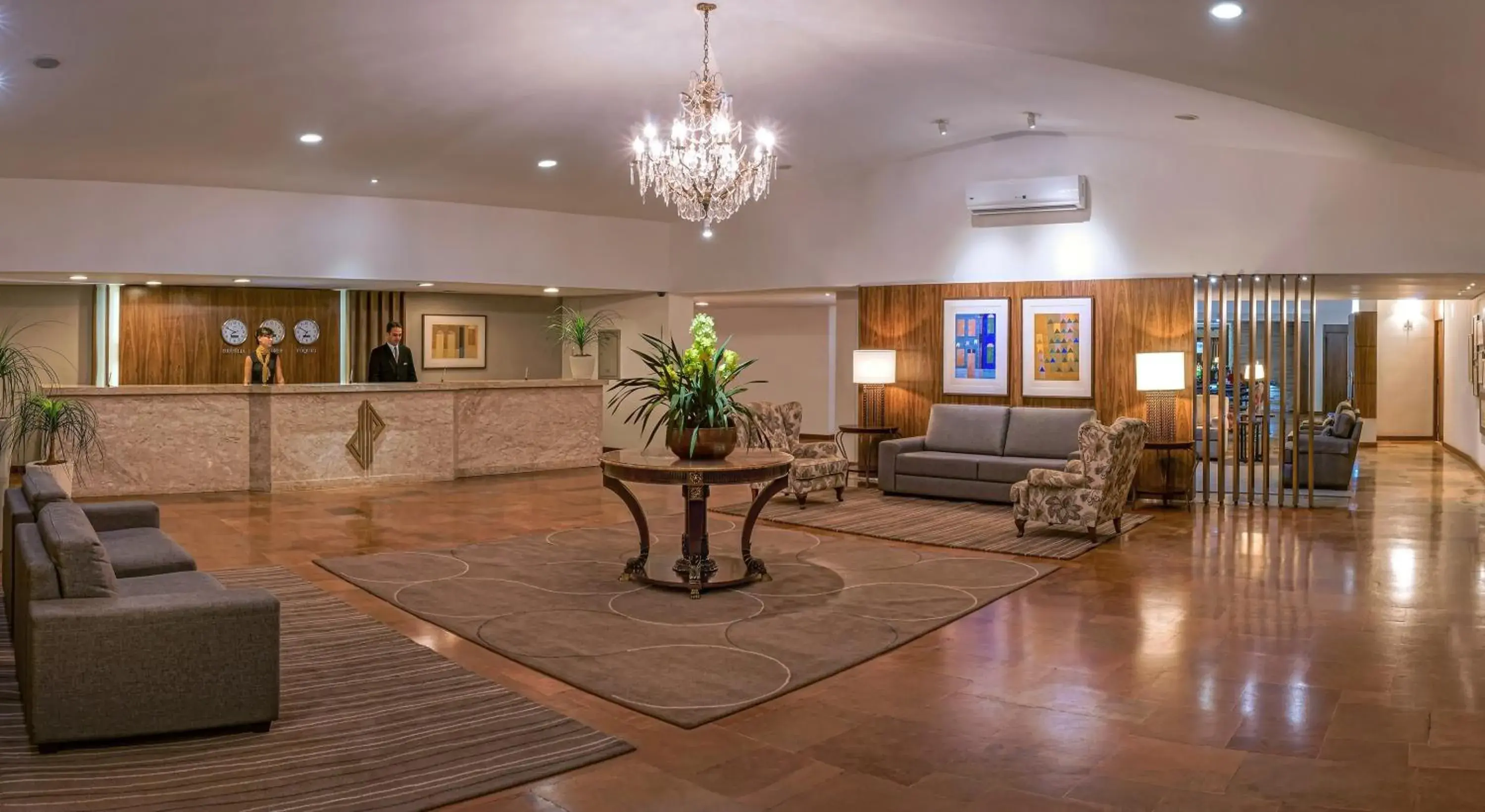 Living room in Hotel JP Ribeirão Preto Resort & Convenções by Nacional Inn Living room in Hotel JP Ribeirão Preto Resort & Convenções by Nacional Inn