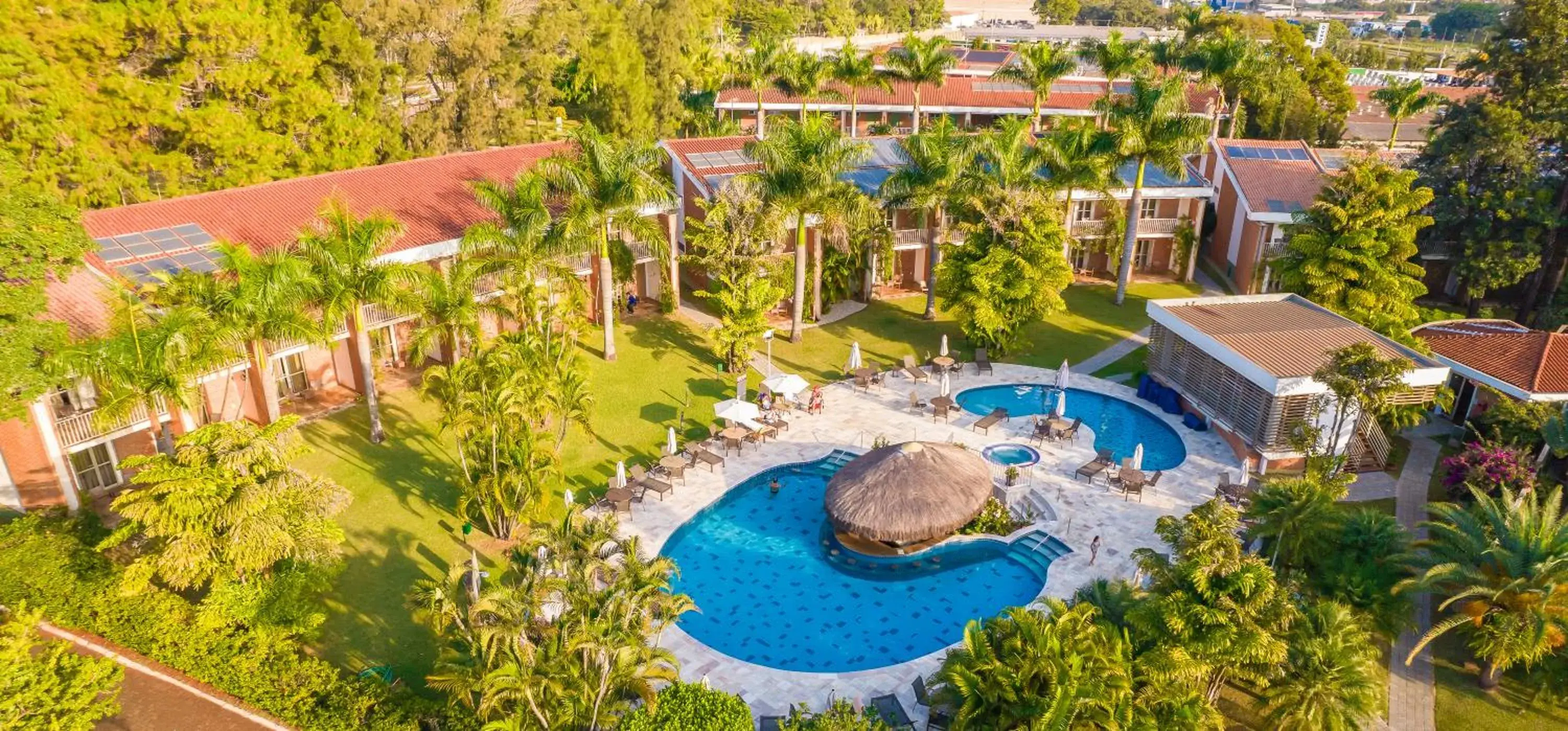 Property building in Hotel JP Ribeirão Preto Resort & Convenções by Nacional Inn Property building in Hotel JP Ribeirão Preto Resort & Convenções by Nacional Inn