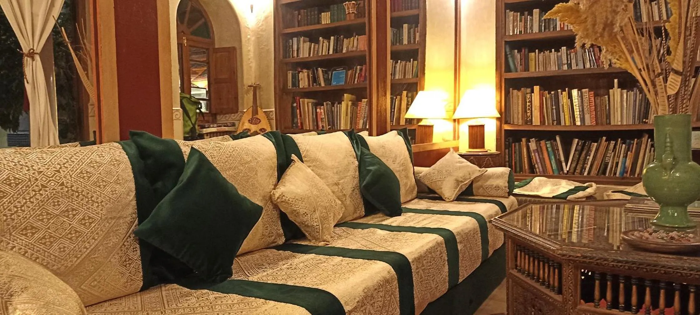 Library in Dar Taliwint