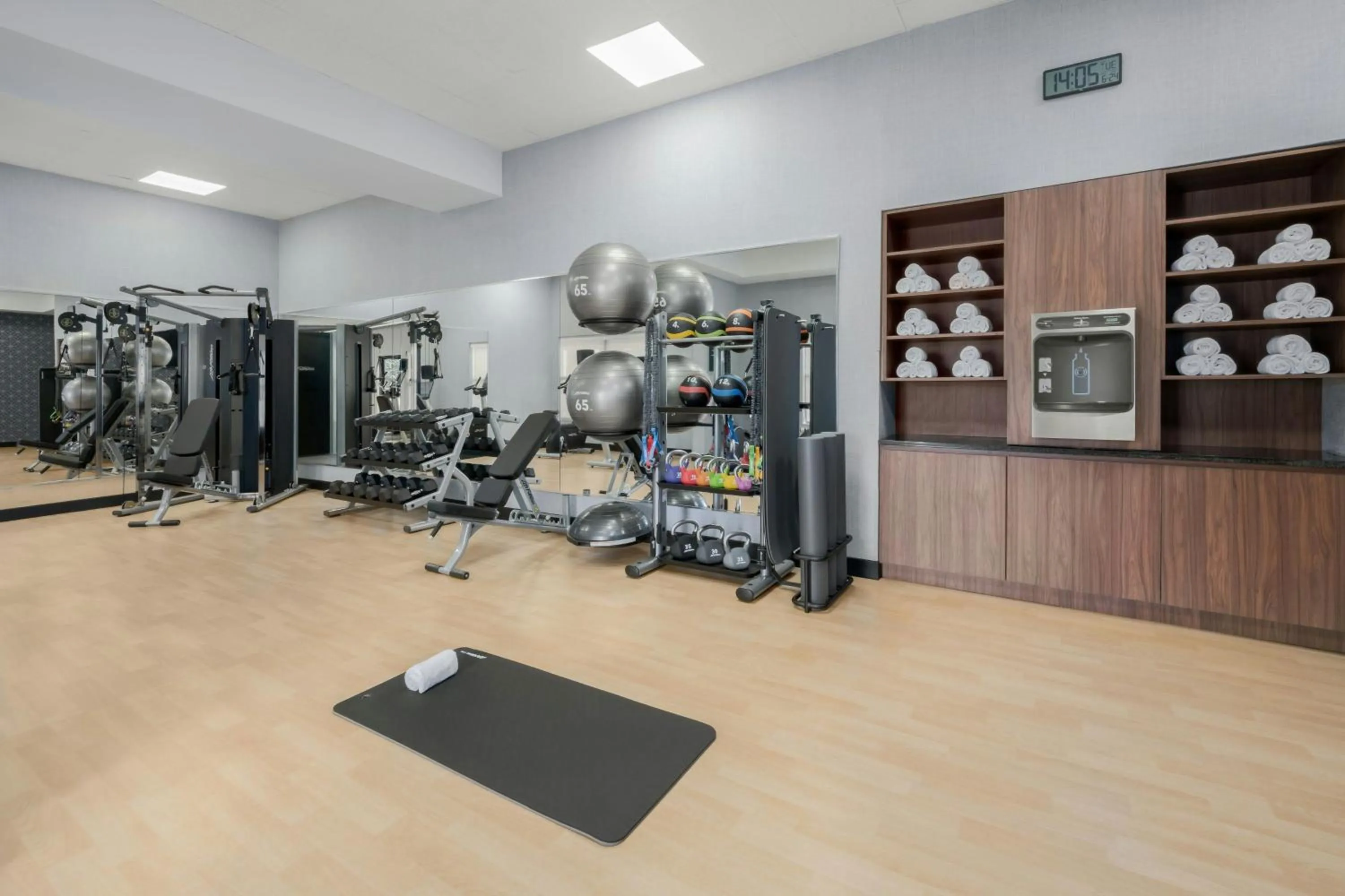Fitness centre/facilities in Four Points by Sheraton College Park Atlanta Airport