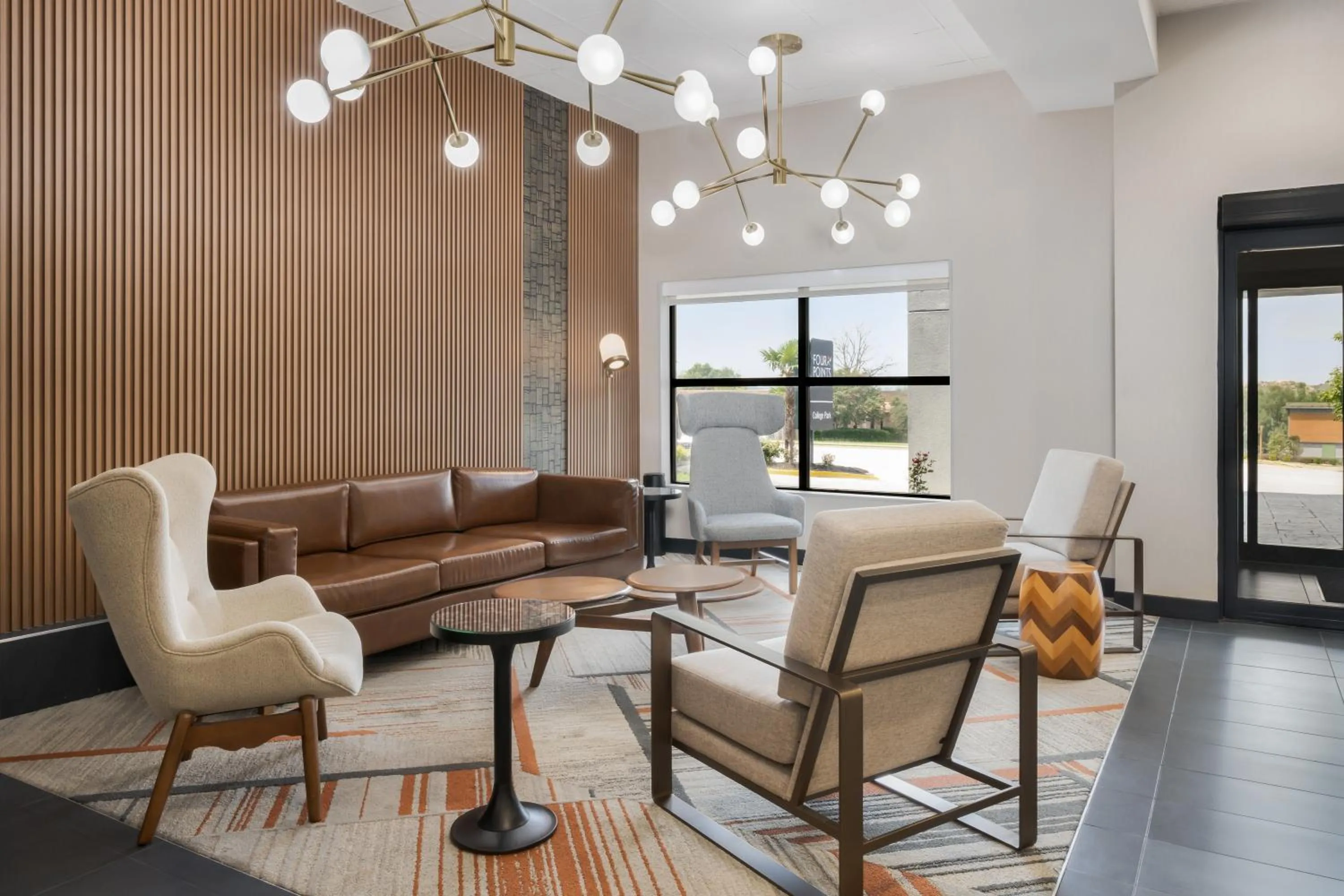 Lobby or reception in Four Points by Sheraton College Park Atlanta Airport