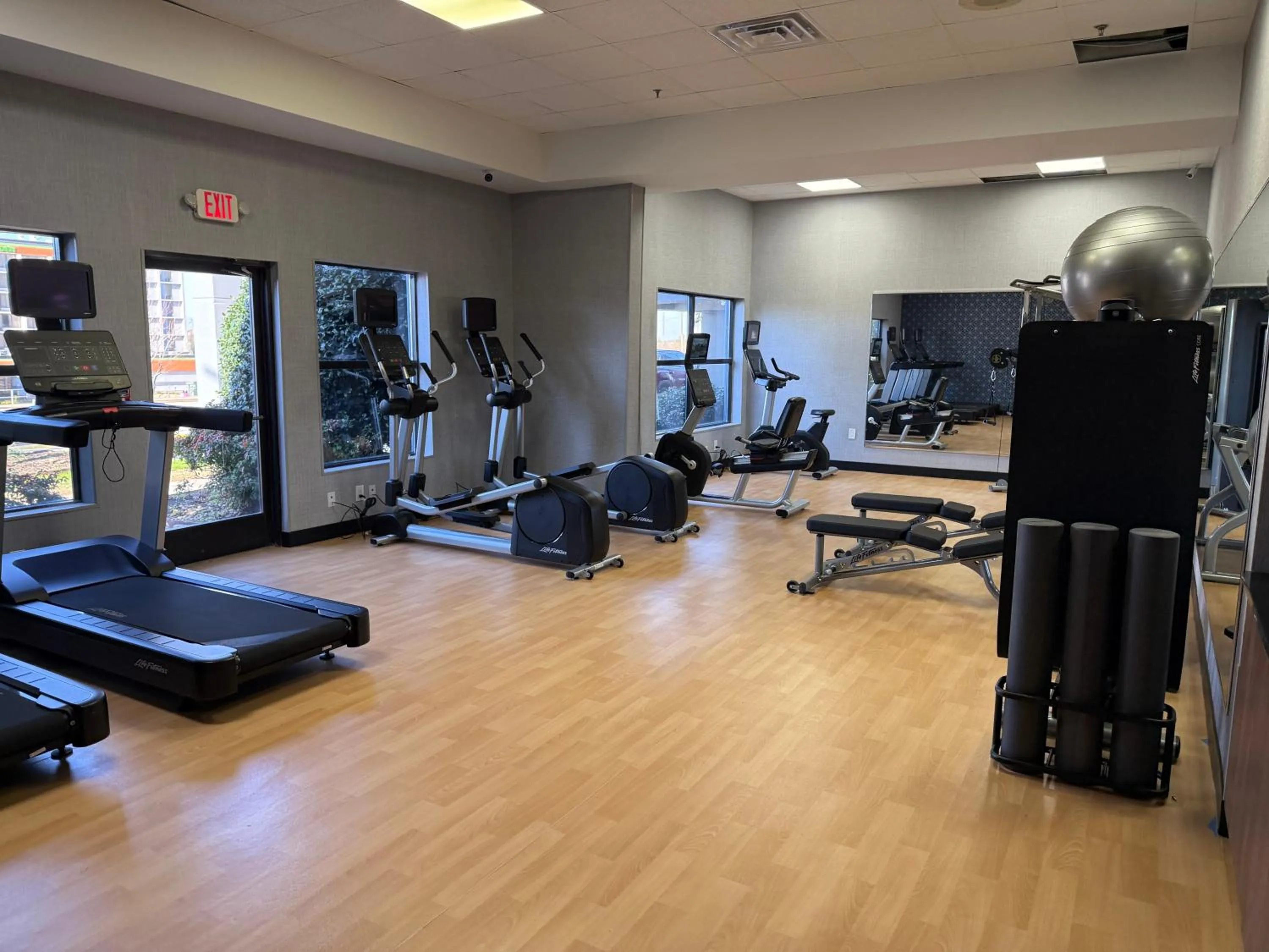 Fitness centre/facilities in Sky Point Hotel & Suites - Atlanta Airport