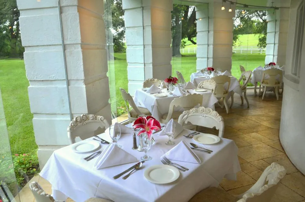 Restaurant/places to eat in Nottoway Plantation and Resort