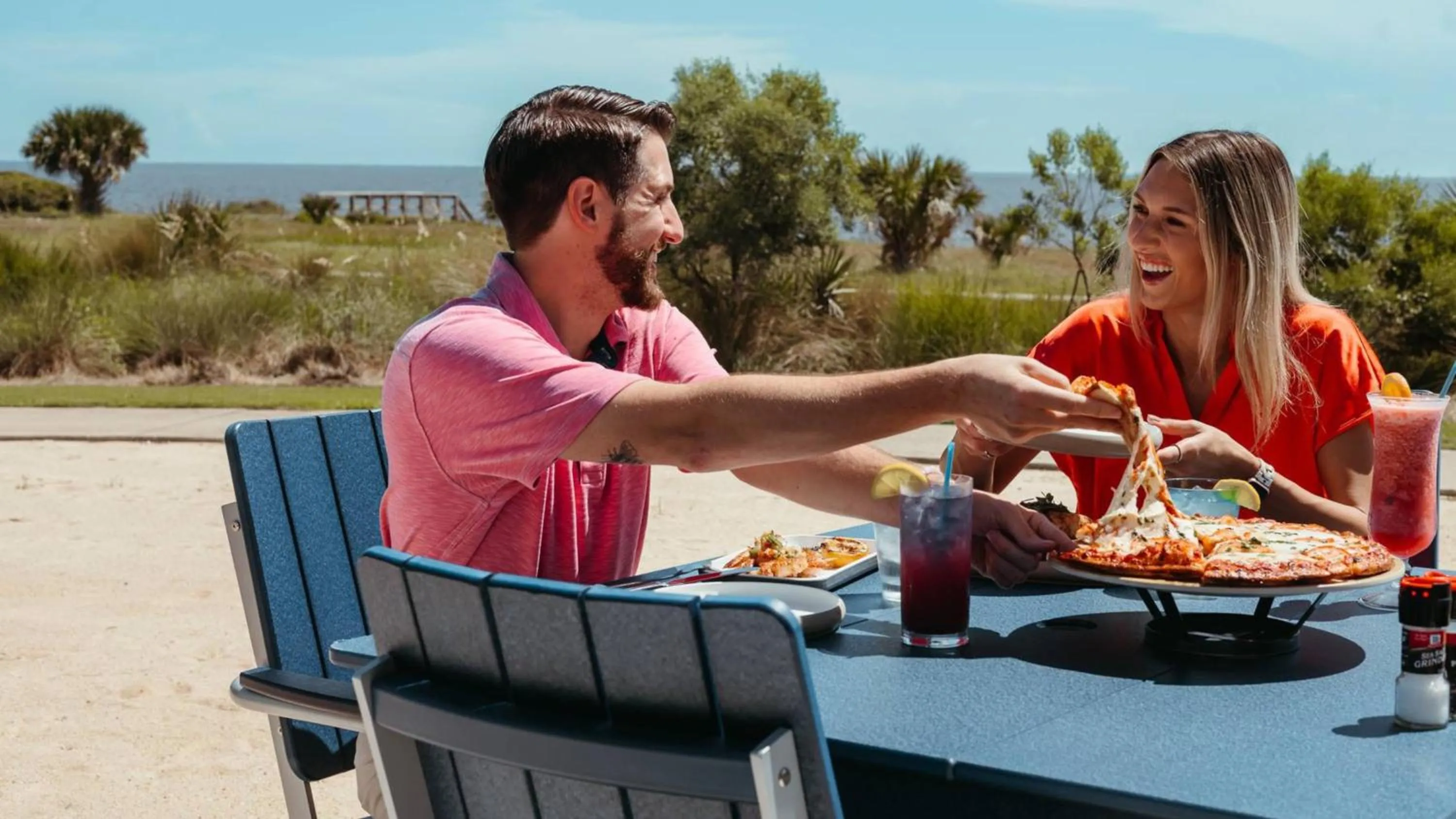 Restaurant/places to eat in Holiday Inn Resort Jekyll Island by IHG