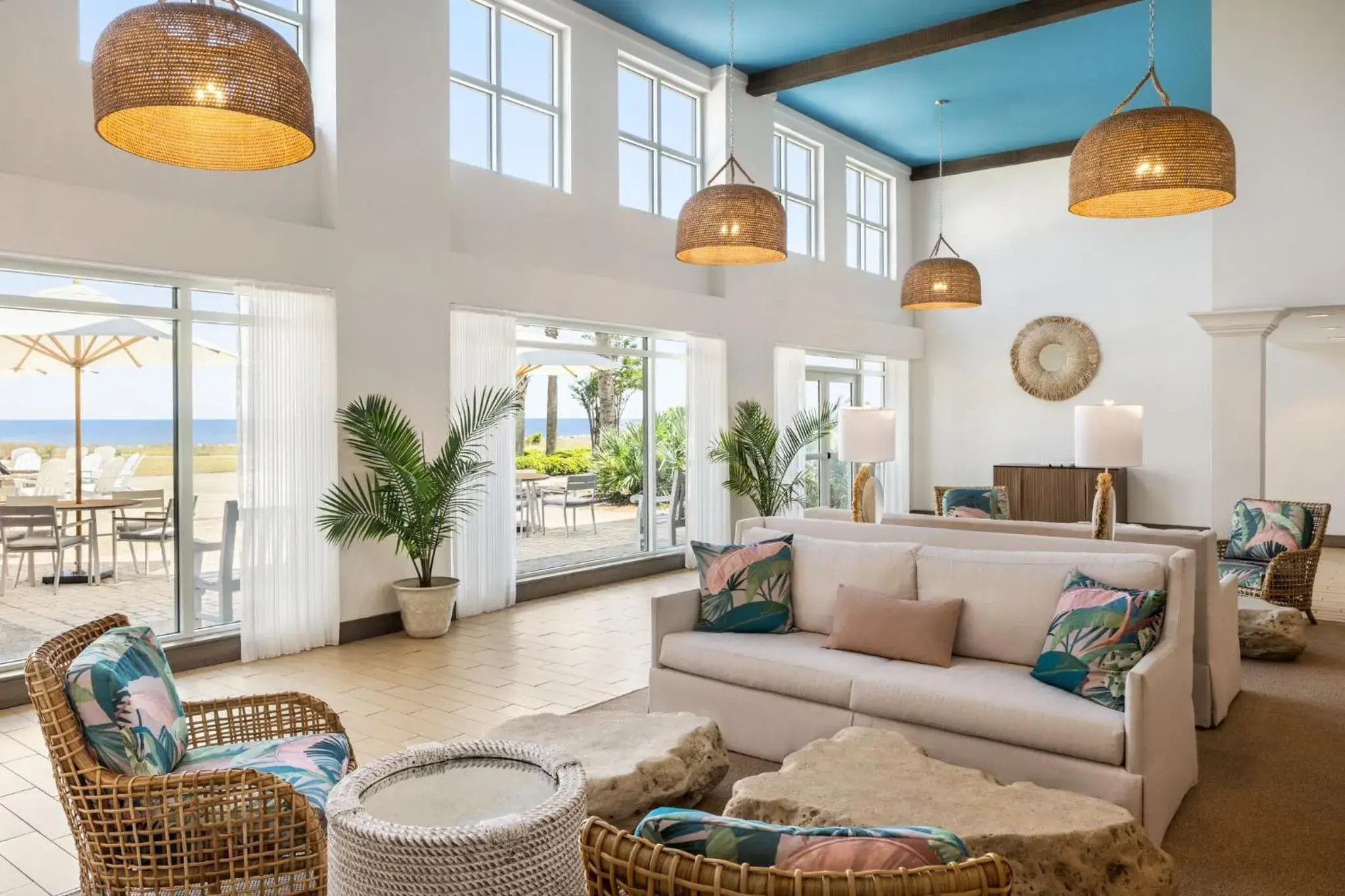 Property building in Holiday Inn Resort Jekyll Island by IHG Property building in Holiday Inn Resort Jekyll Island by IHG