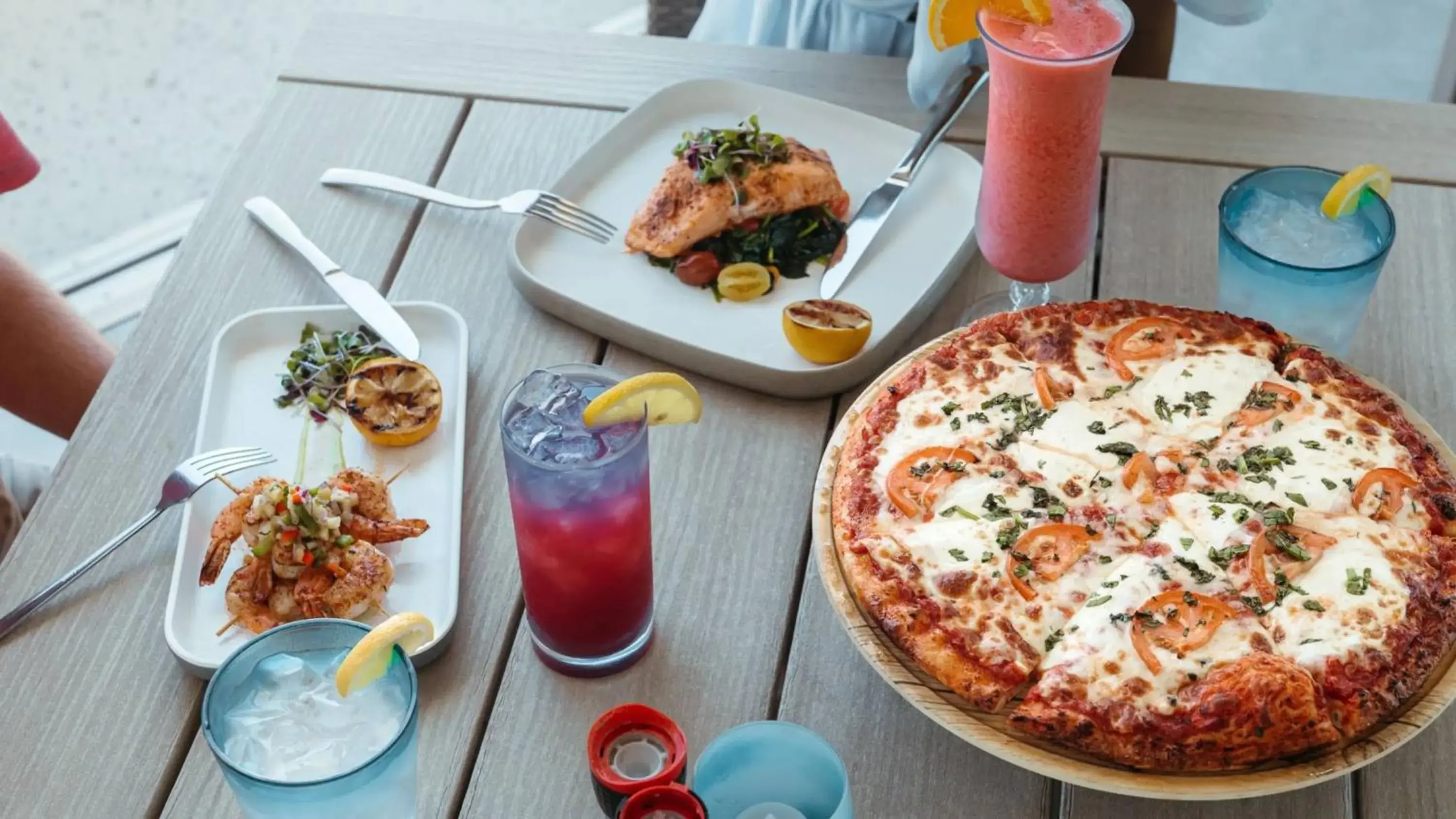 Restaurant/places to eat in Holiday Inn Resort Jekyll Island by IHG Restaurant/places to eat in Holiday Inn Resort Jekyll Island by IHG