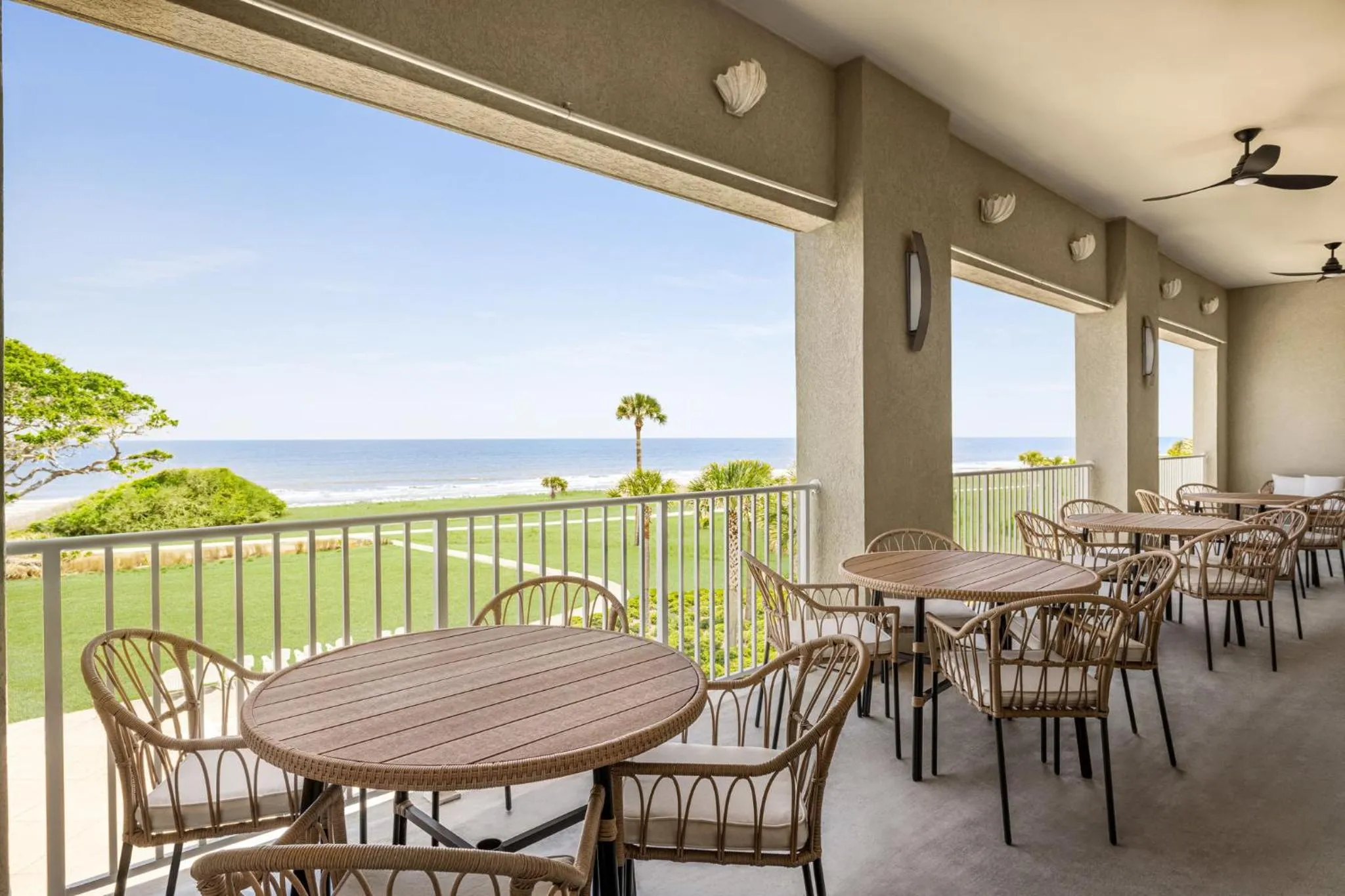 Restaurant/places to eat in Holiday Inn Resort Jekyll Island by IHG