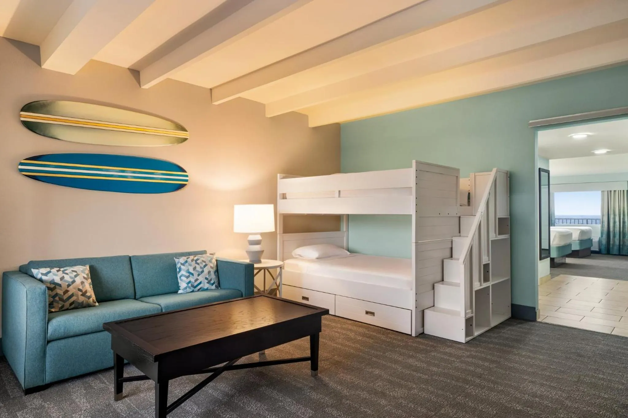 Photo of the whole room, Bed in Holiday Inn Resort Jekyll Island by IHG