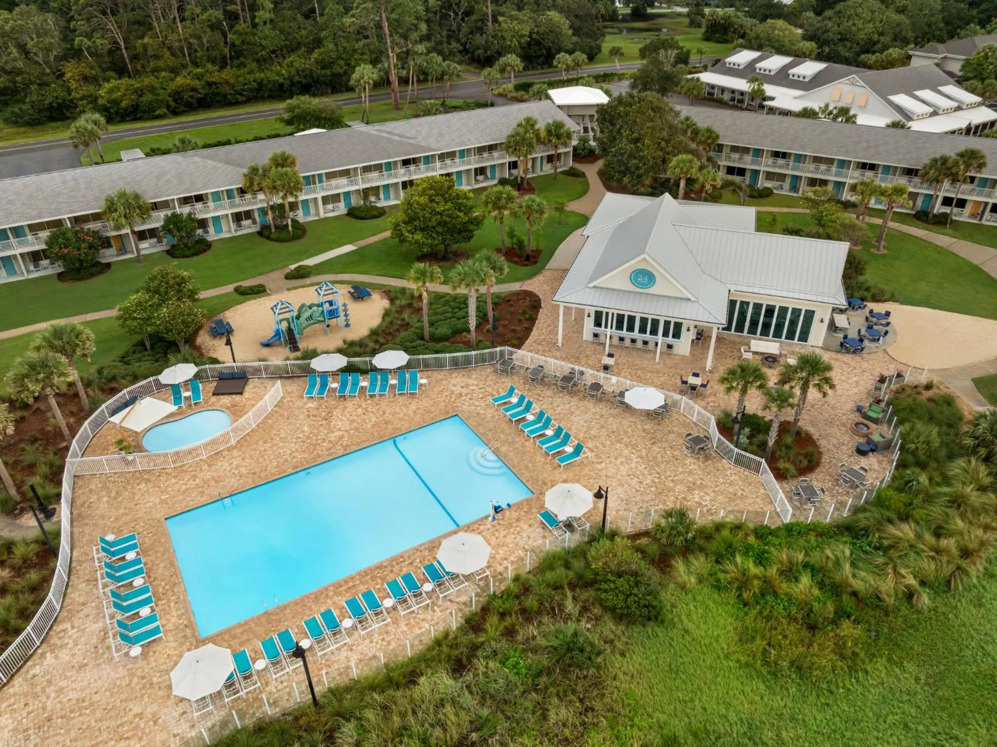 Swimming pool in Holiday Inn Resort Jekyll Island by IHG