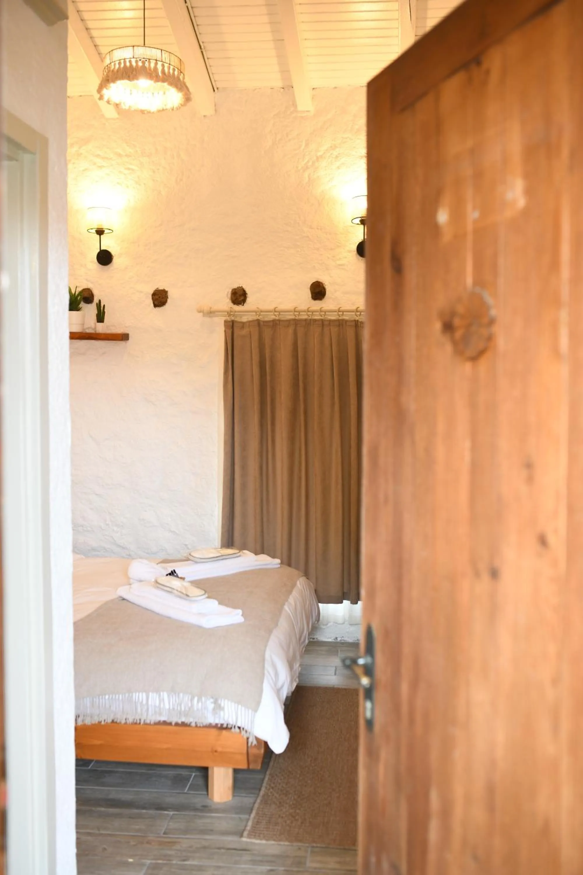 Bedroom, Bed in Mahzen Alaçatı