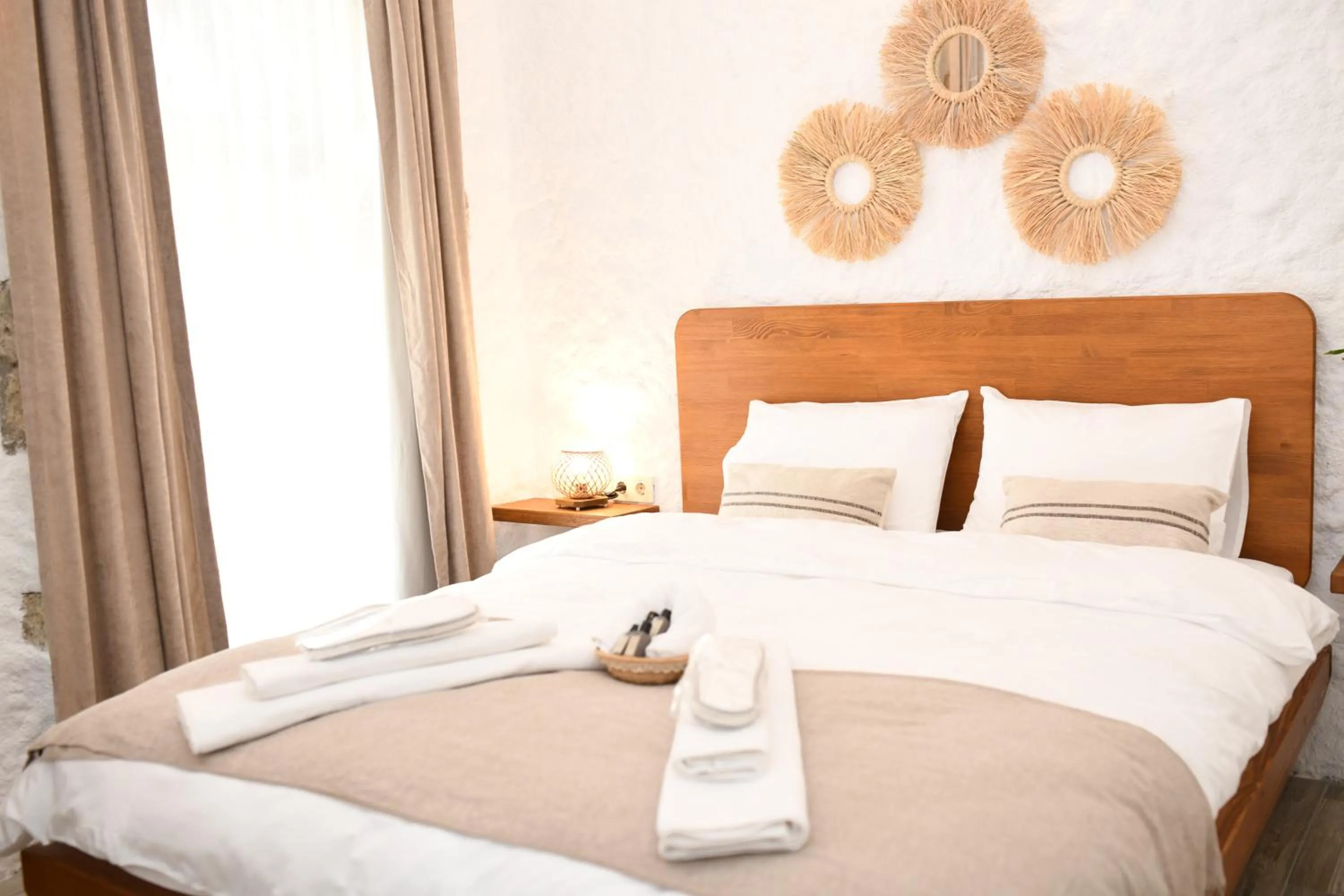 Bedroom, Bed in Mahzen Alaçatı