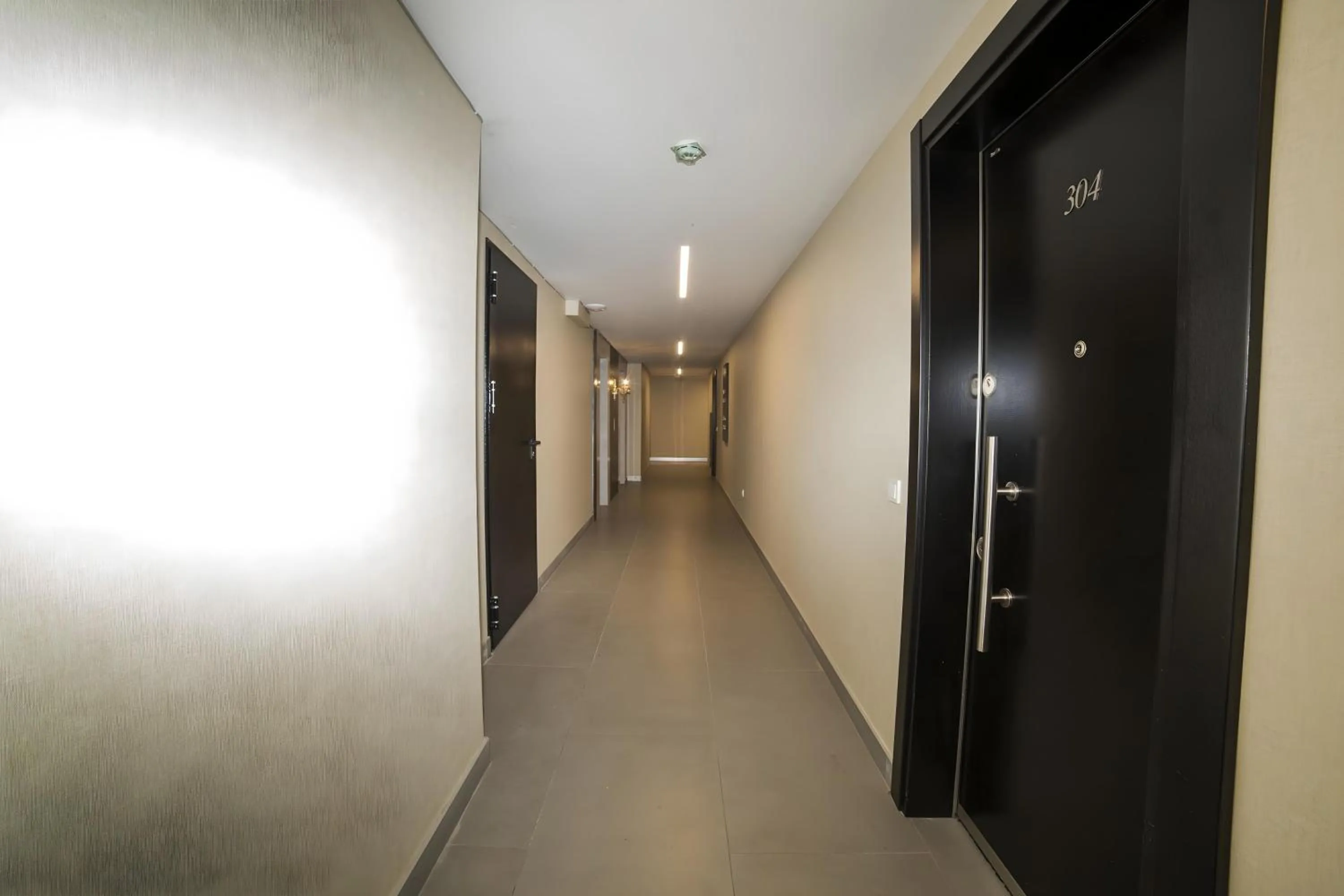 Property building in Medproper Suites Airport