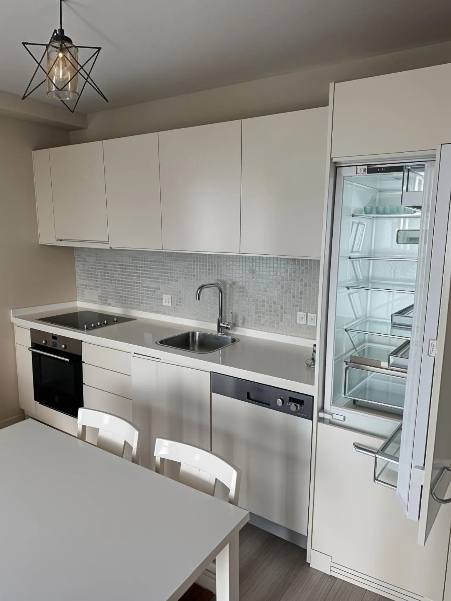 kitchen in Medproper Suites Airport