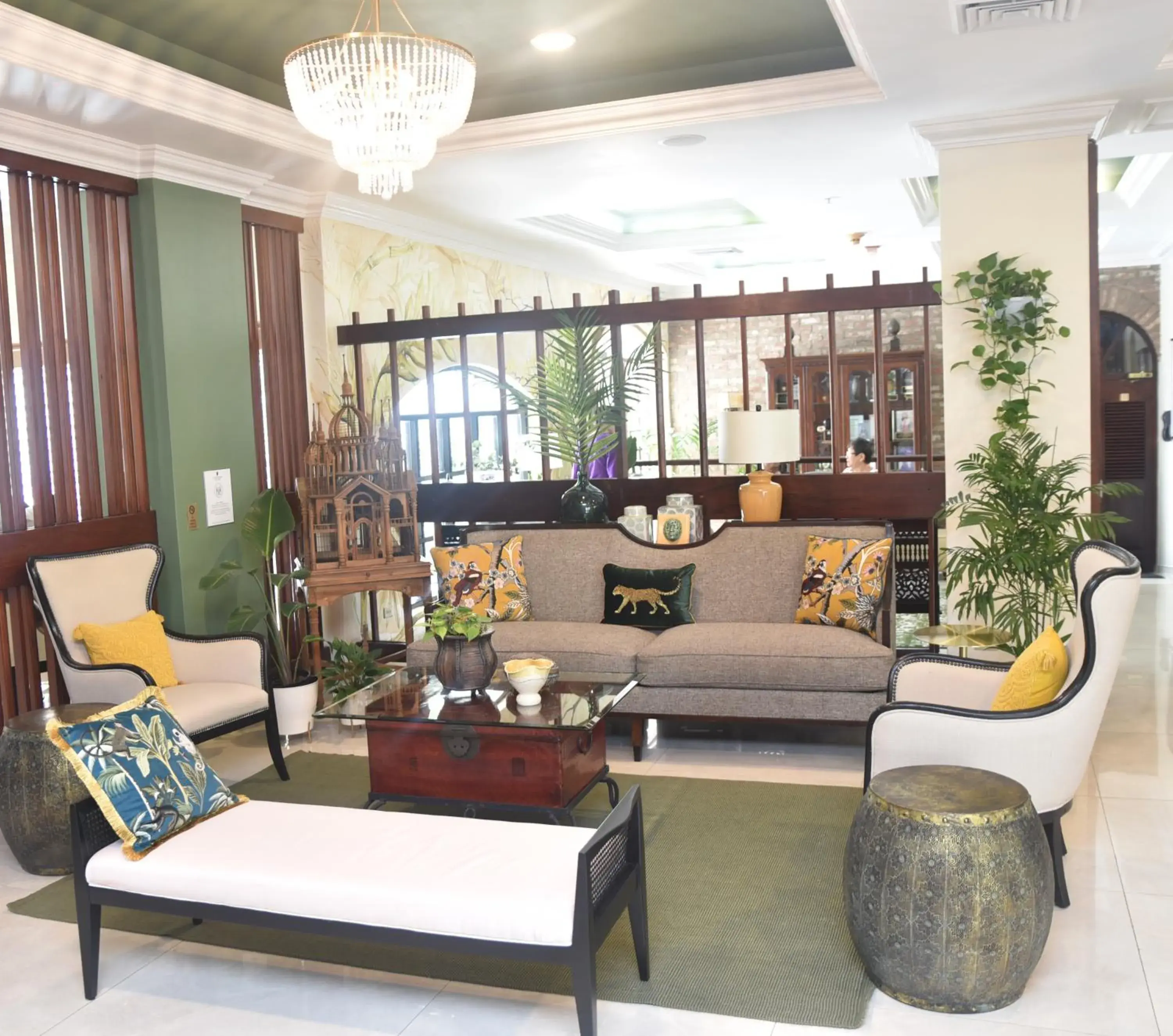 Lobby or reception in Courtleigh Hotel & Suites Lobby or reception in Courtleigh Hotel & Suites