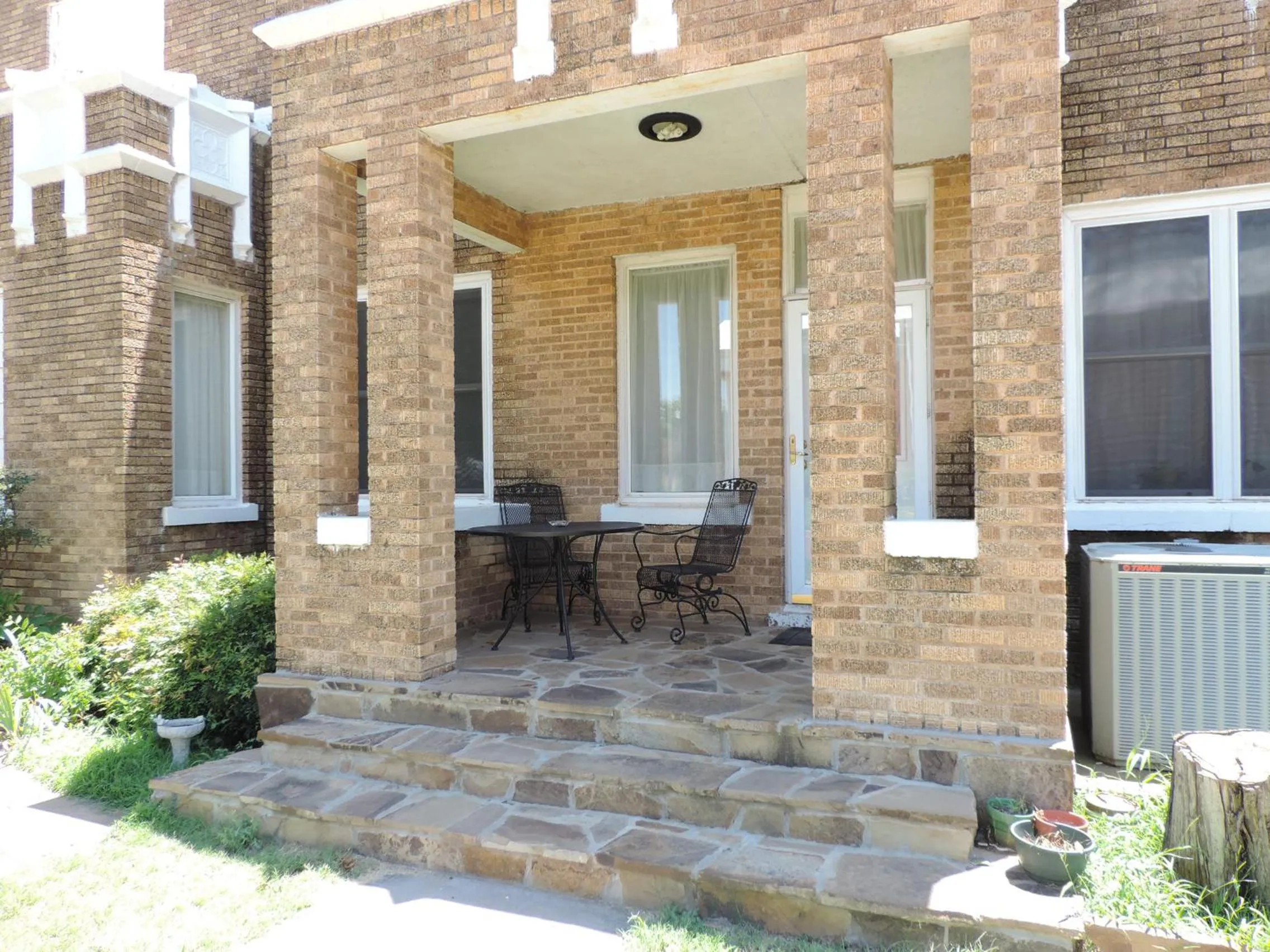 Balcony/Terrace in Hunters Lodge Motel