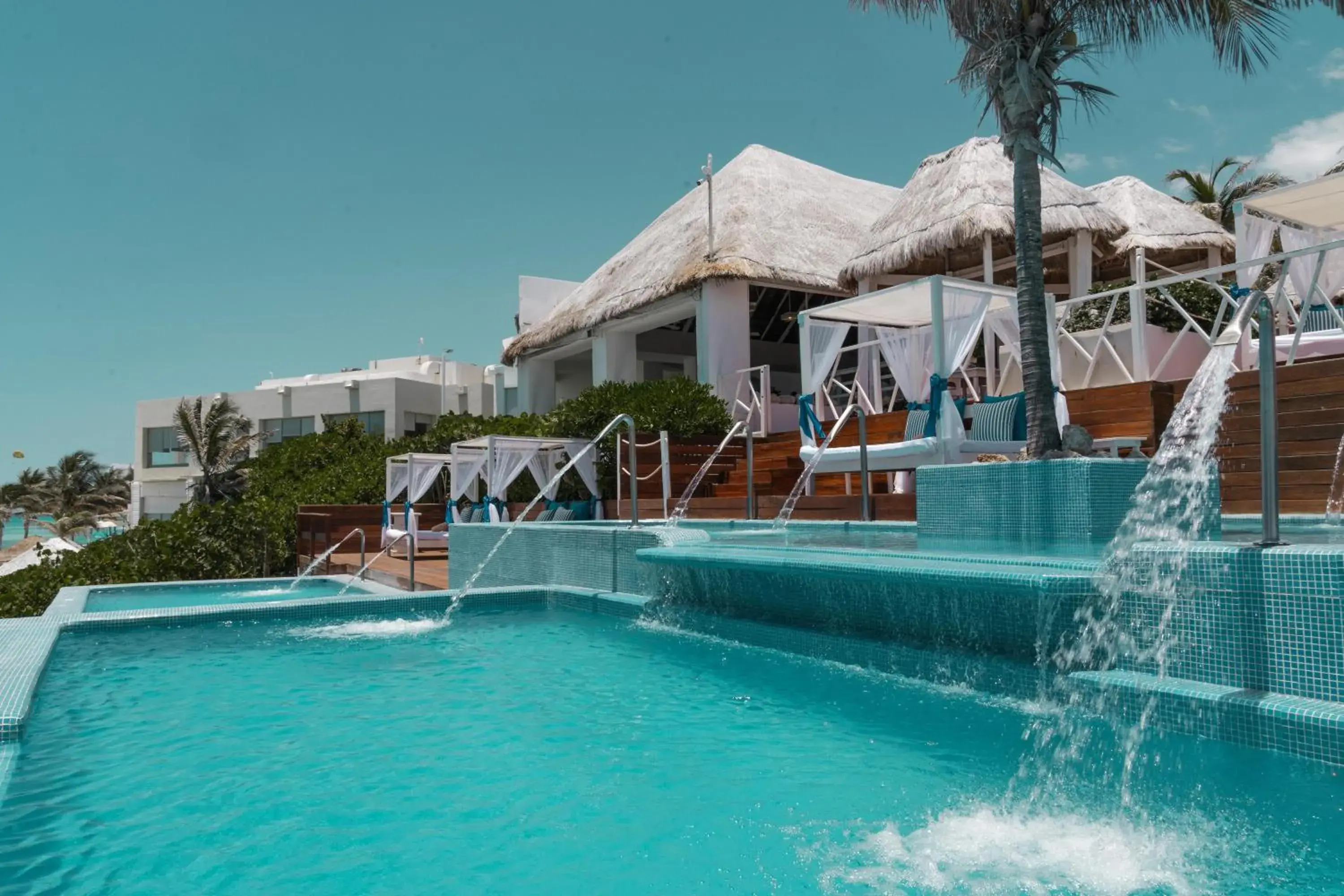 Swimming pool in Grand Oasis Cancun - All Inclusive Swimming pool in Grand Oasis Cancun - All Inclusive