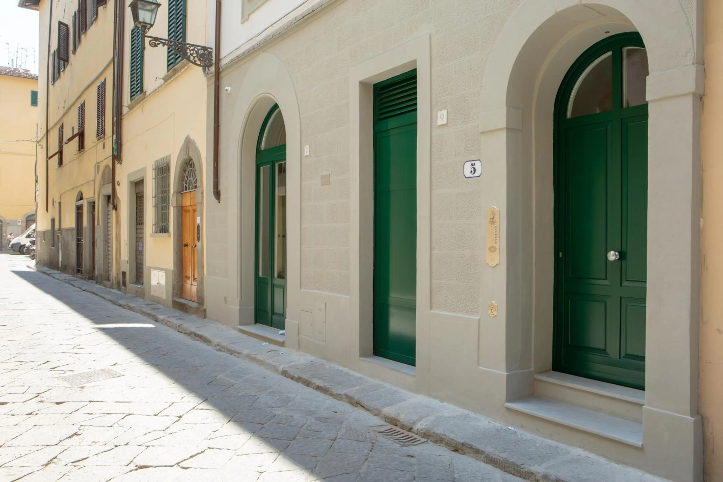 Property building in Carapelli Apartments
