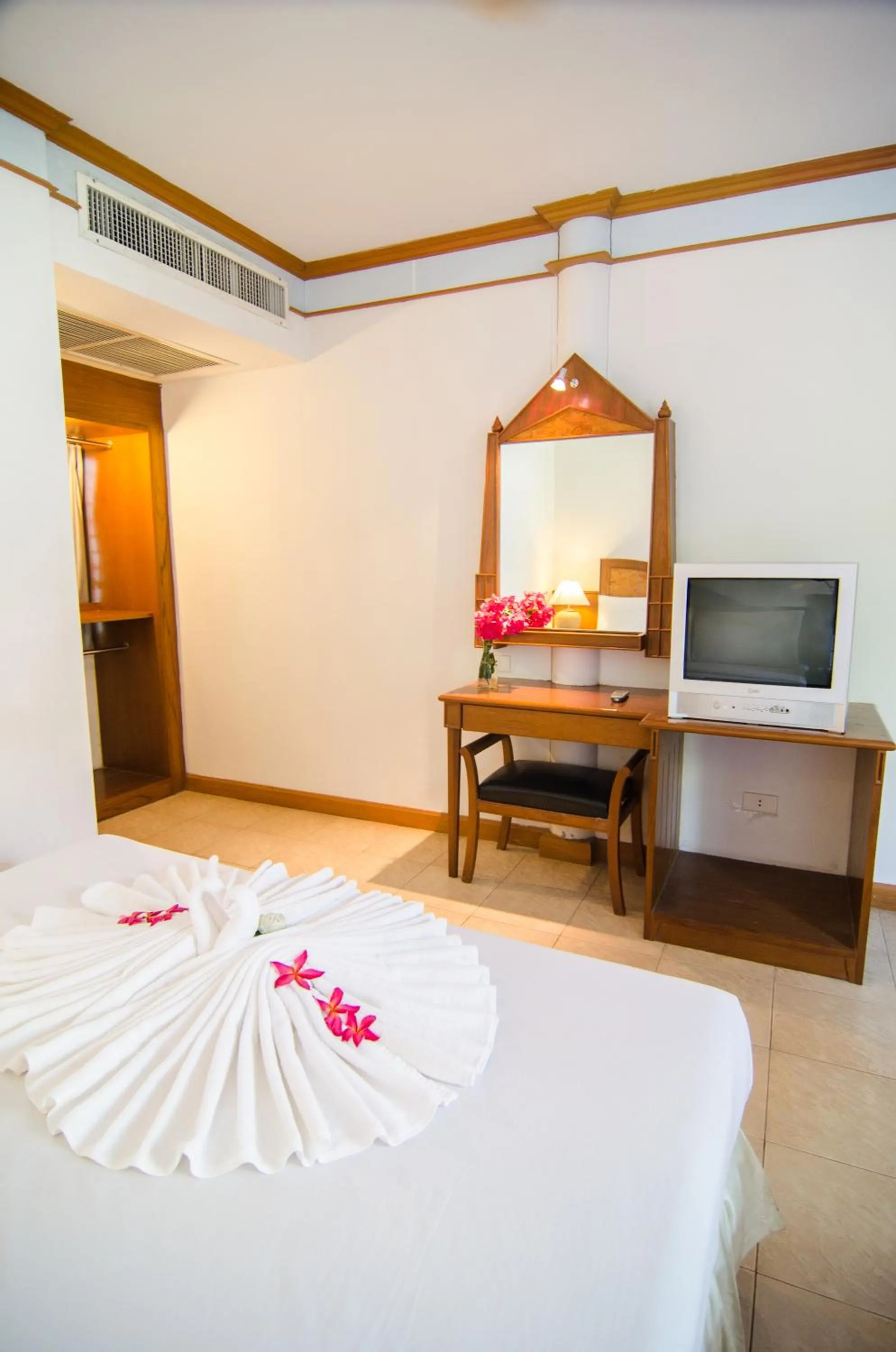 Other, Bed in Sea Garden Resort & Spa, Haadrin