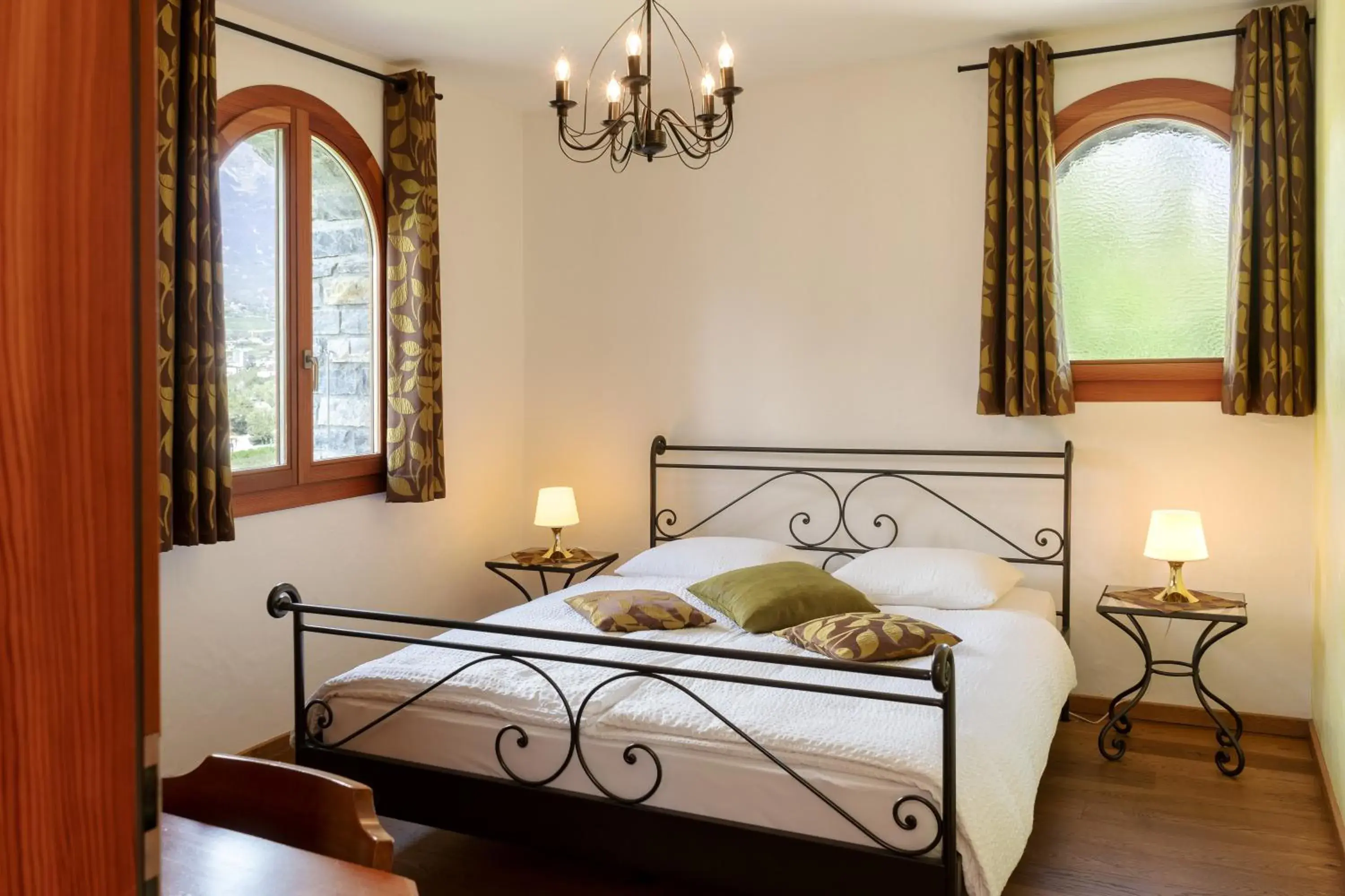 Double Room in Castel de Daval Double Room in Castel de Daval