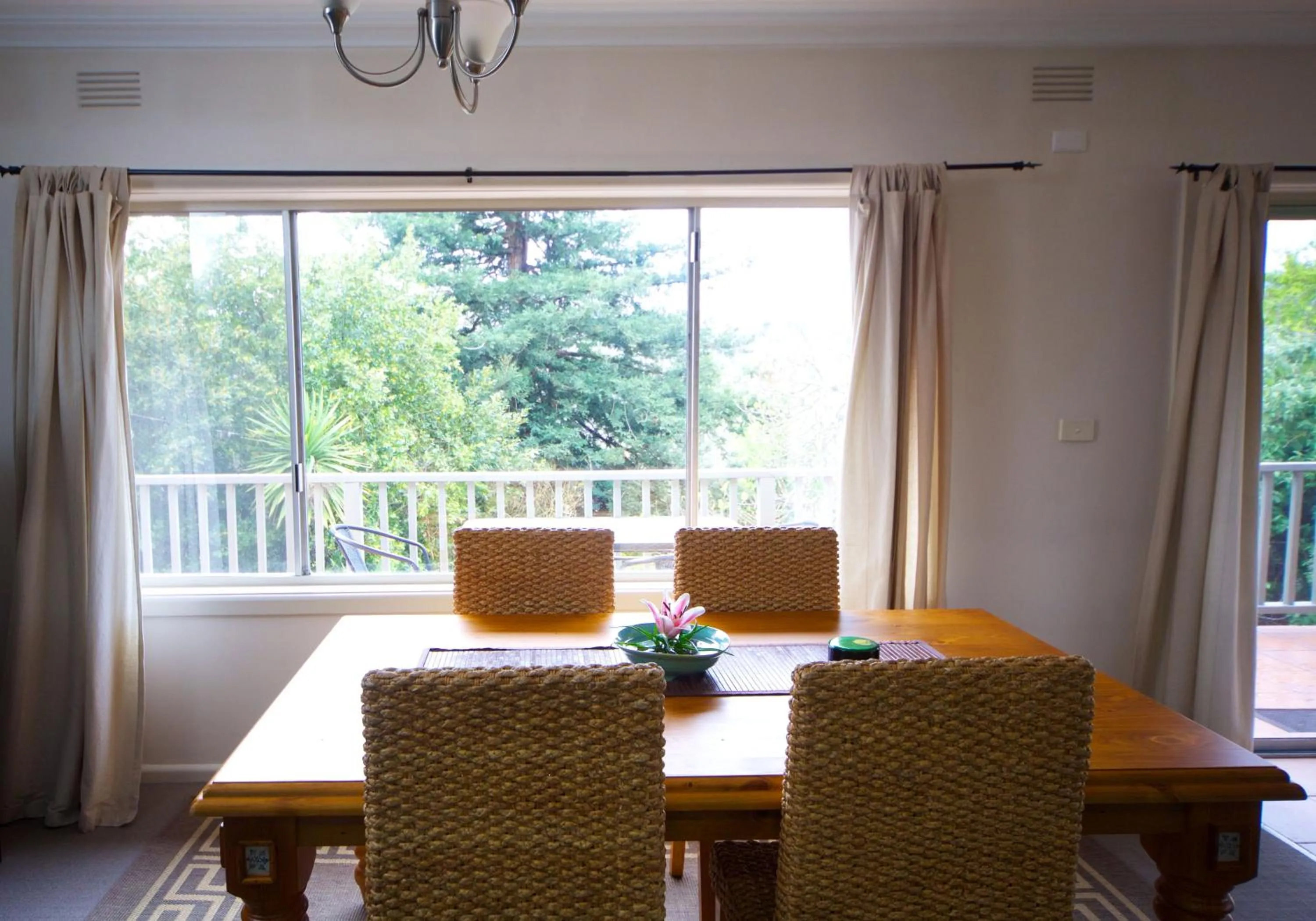 Dining area in Healesville Apartments