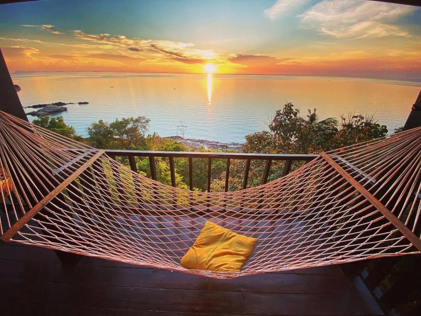 Deluxe Villa in Sea Garden Resort Haad Chao Phao