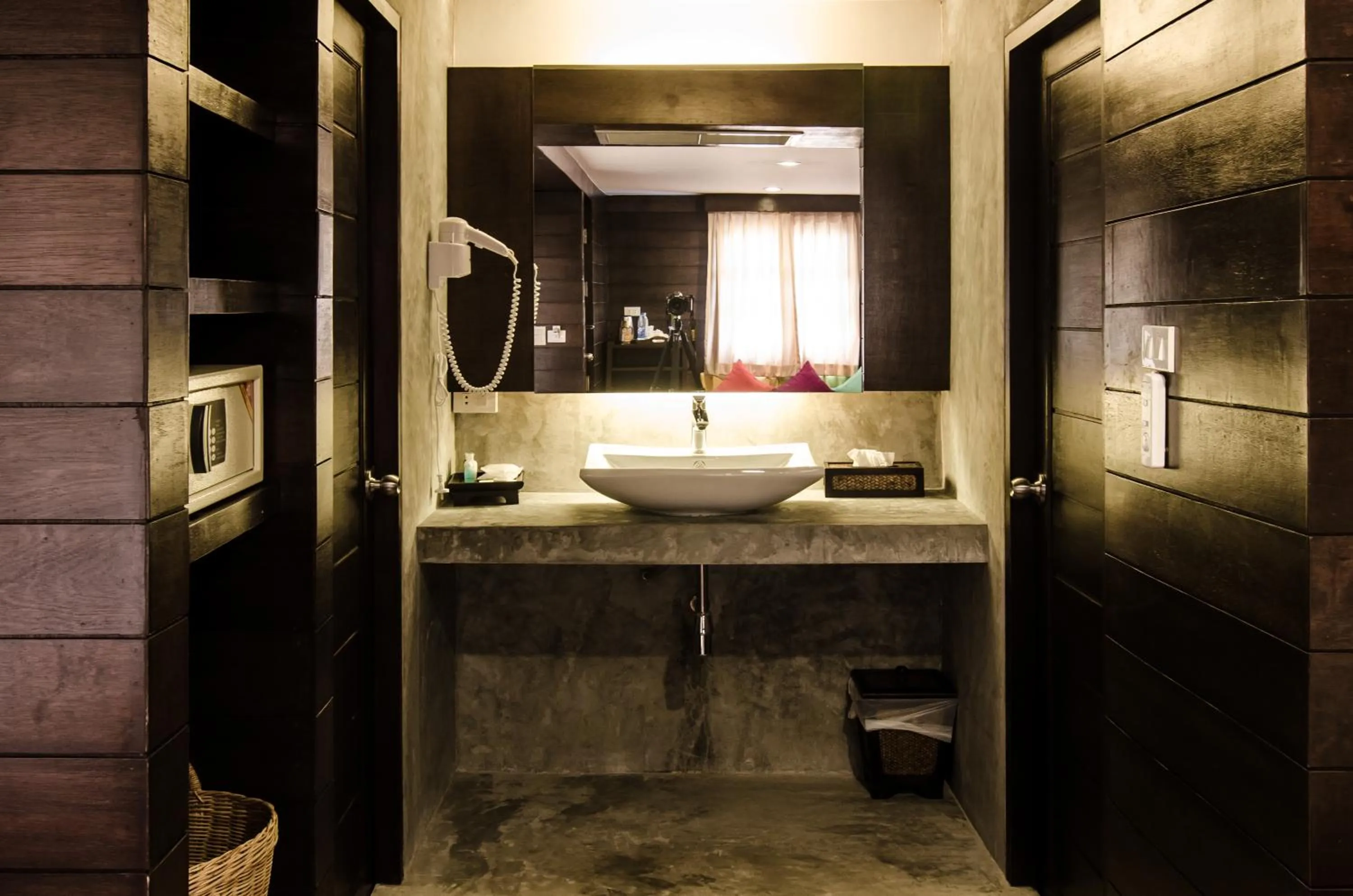 Bathroom in Sea Garden Resort Haad Chao Phao