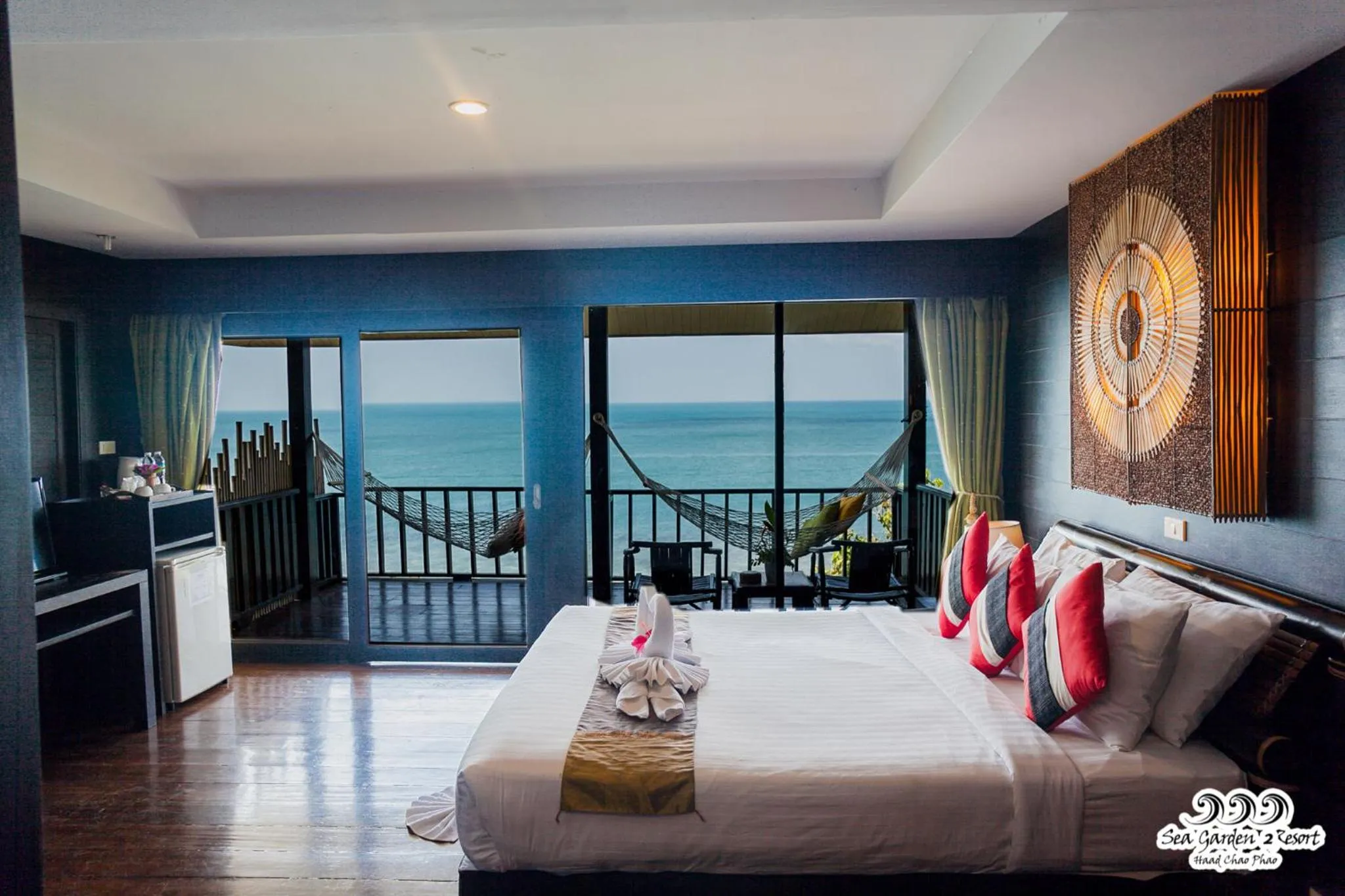Photo of the whole room, Bed in Sea Garden Resort Haad Chao Phao