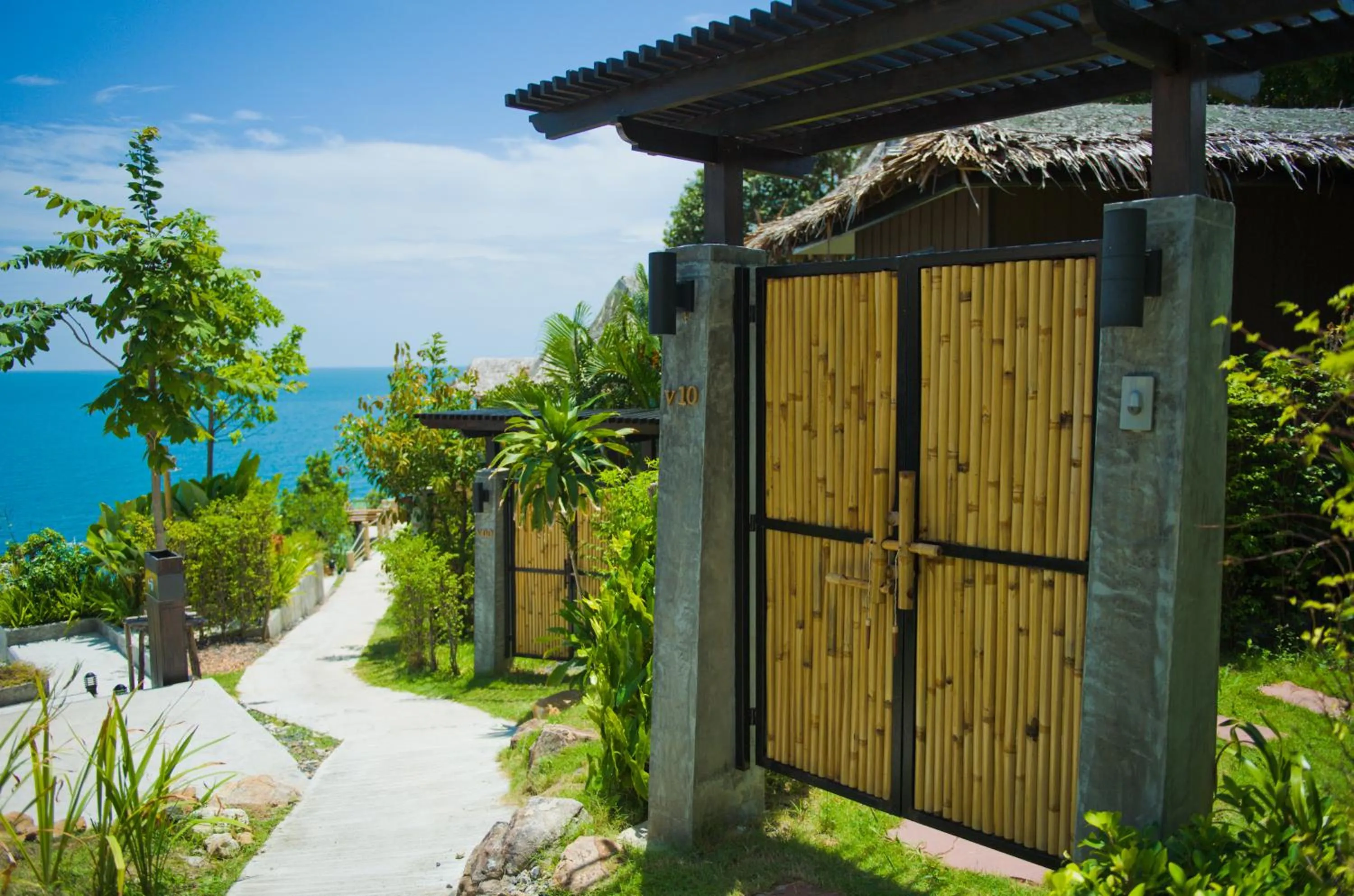 Day in Sea Garden Resort Haad Chao Phao