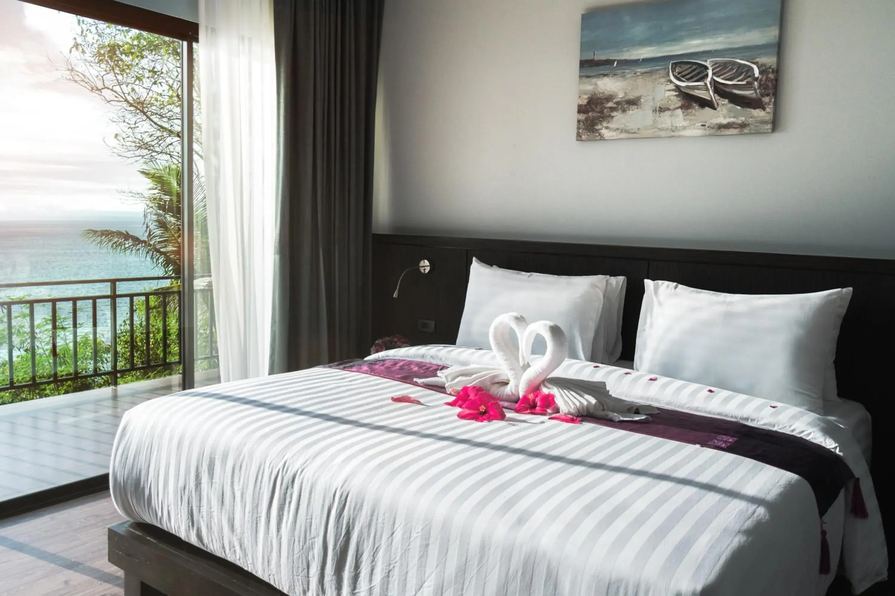 Bed in Sea Garden Resort Haad Chao Phao Bed in Sea Garden Resort Haad Chao Phao